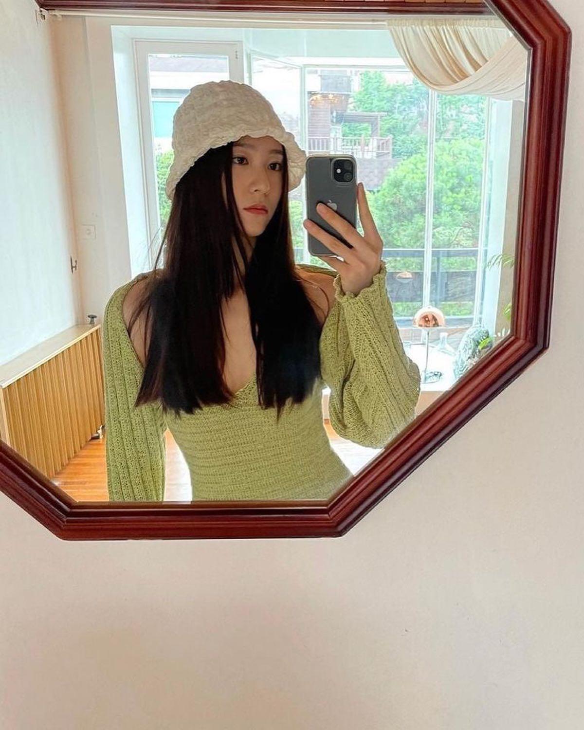 자주보이는 니트모자 코디🧶🙋🏻‍♀️ 이미지