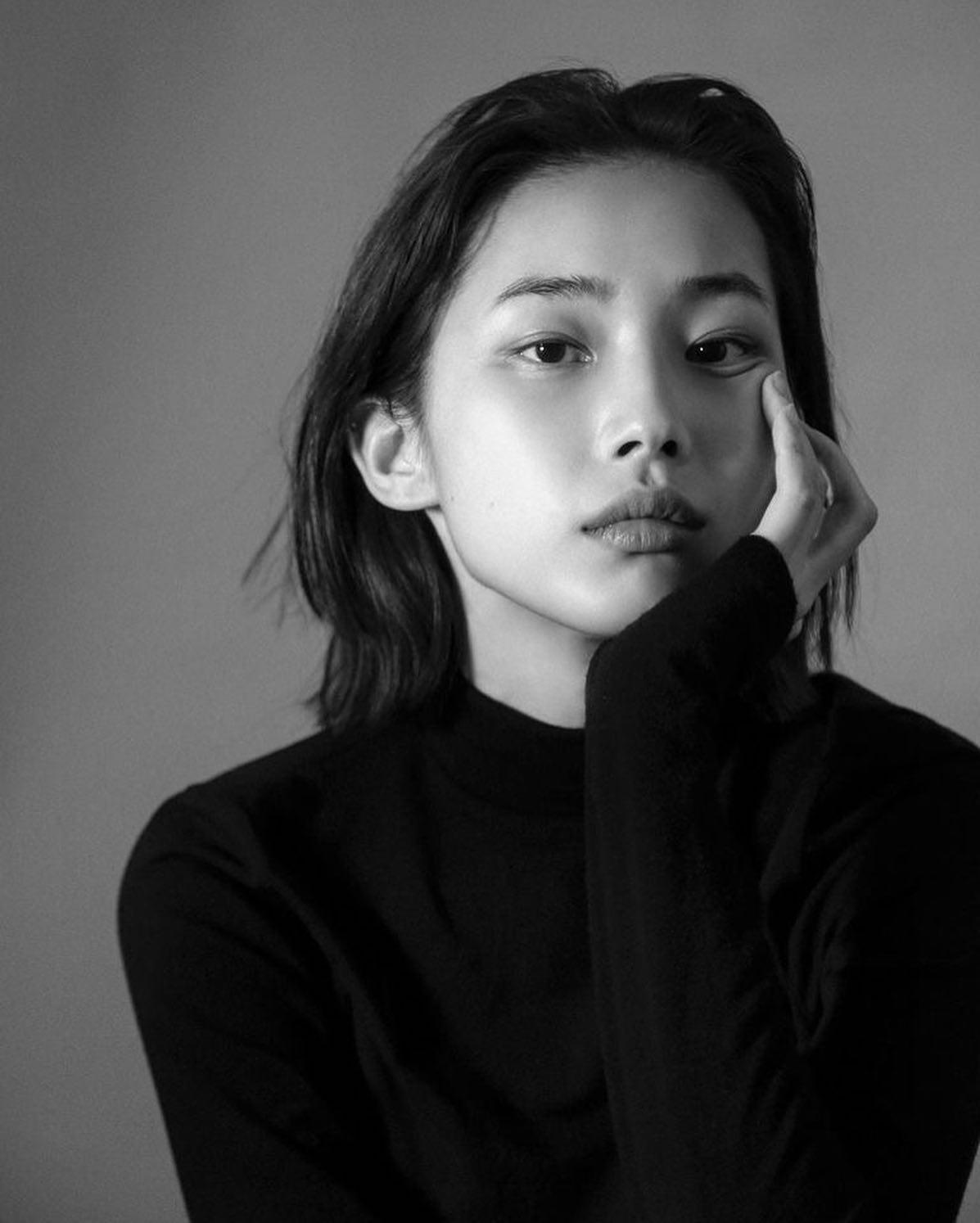 스타일리쉬한 이진하 일상룩📸🖤 이미지10