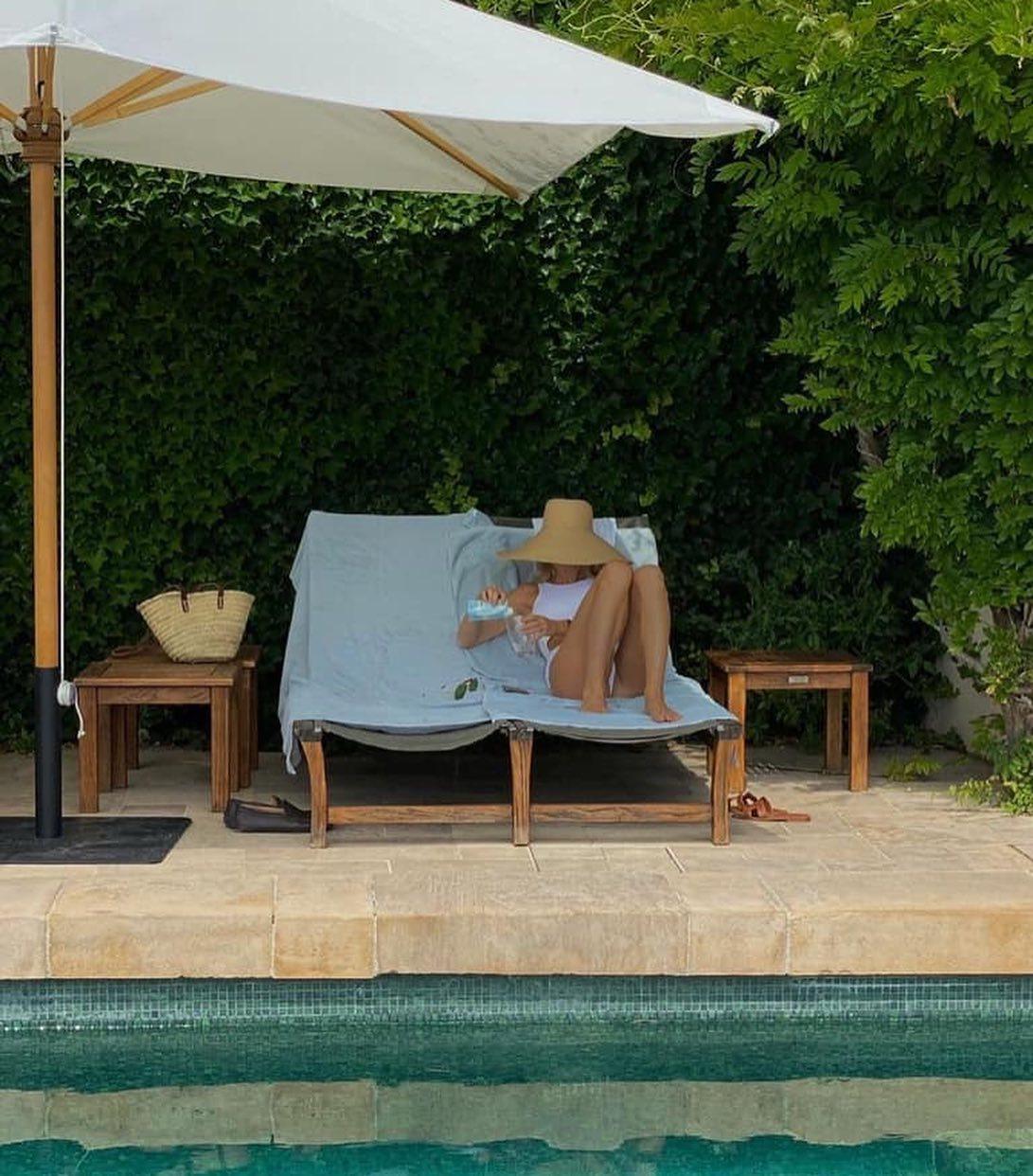 썬베드 무드🏖떠나고싶다🔥 이미지2