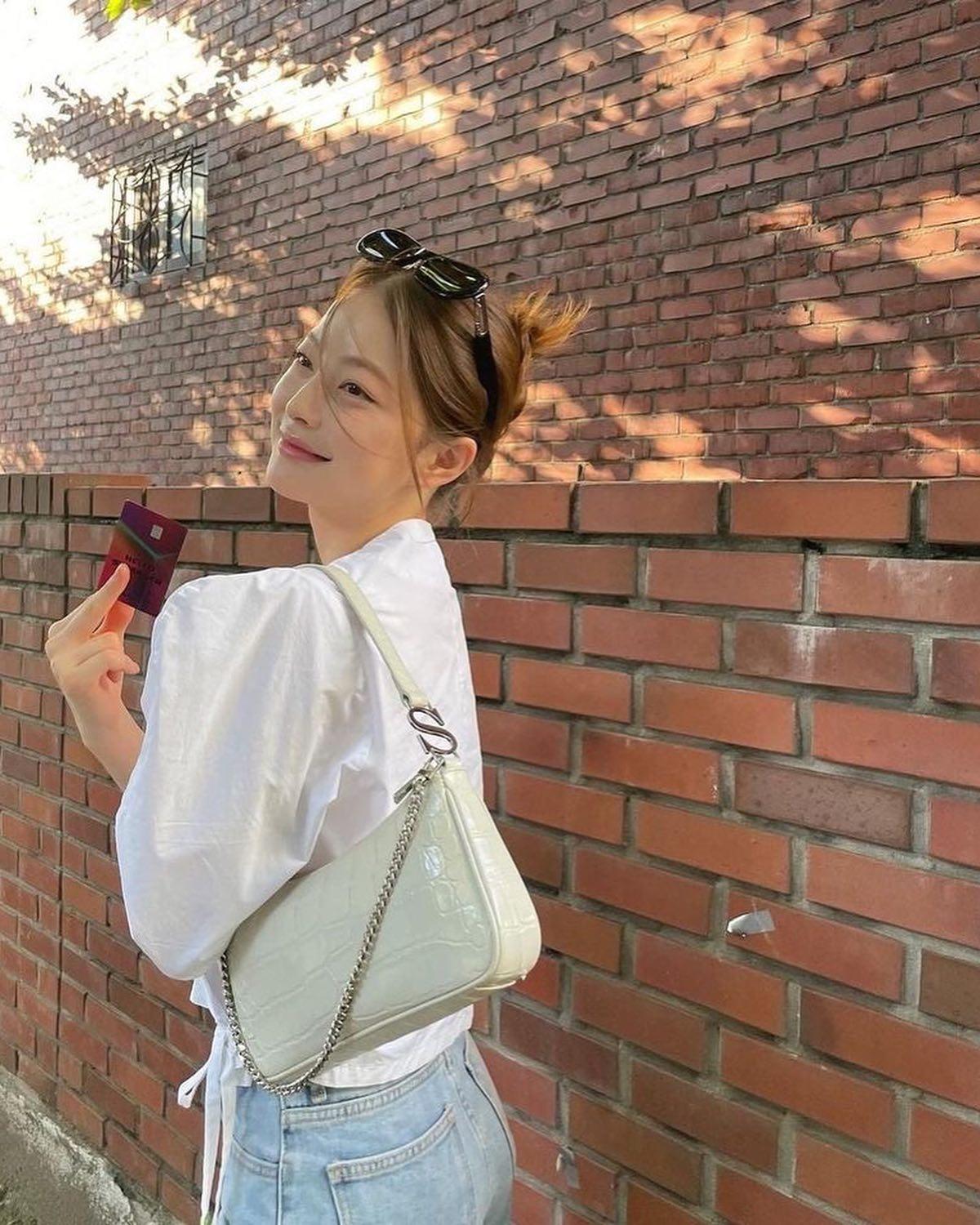 임보라의 저세상 청량미💜 이미지8