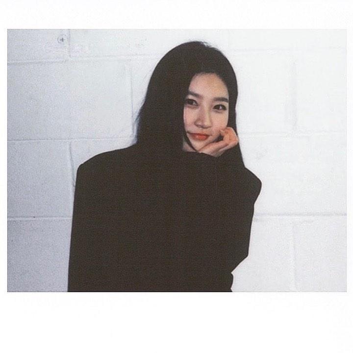 미모도 폭풍성장 중 김새론🙊💖 이미지6