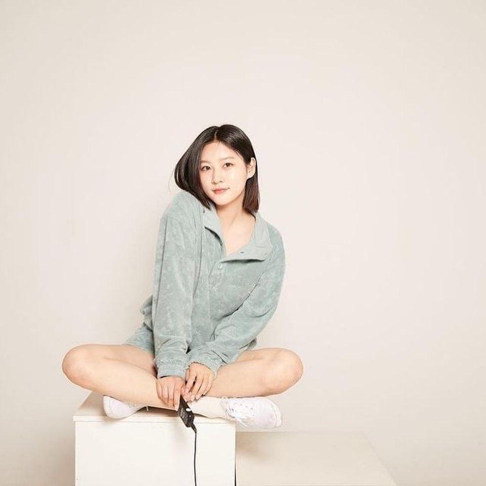 미모도 폭풍성장 중 김새론🙊💖 이미지7