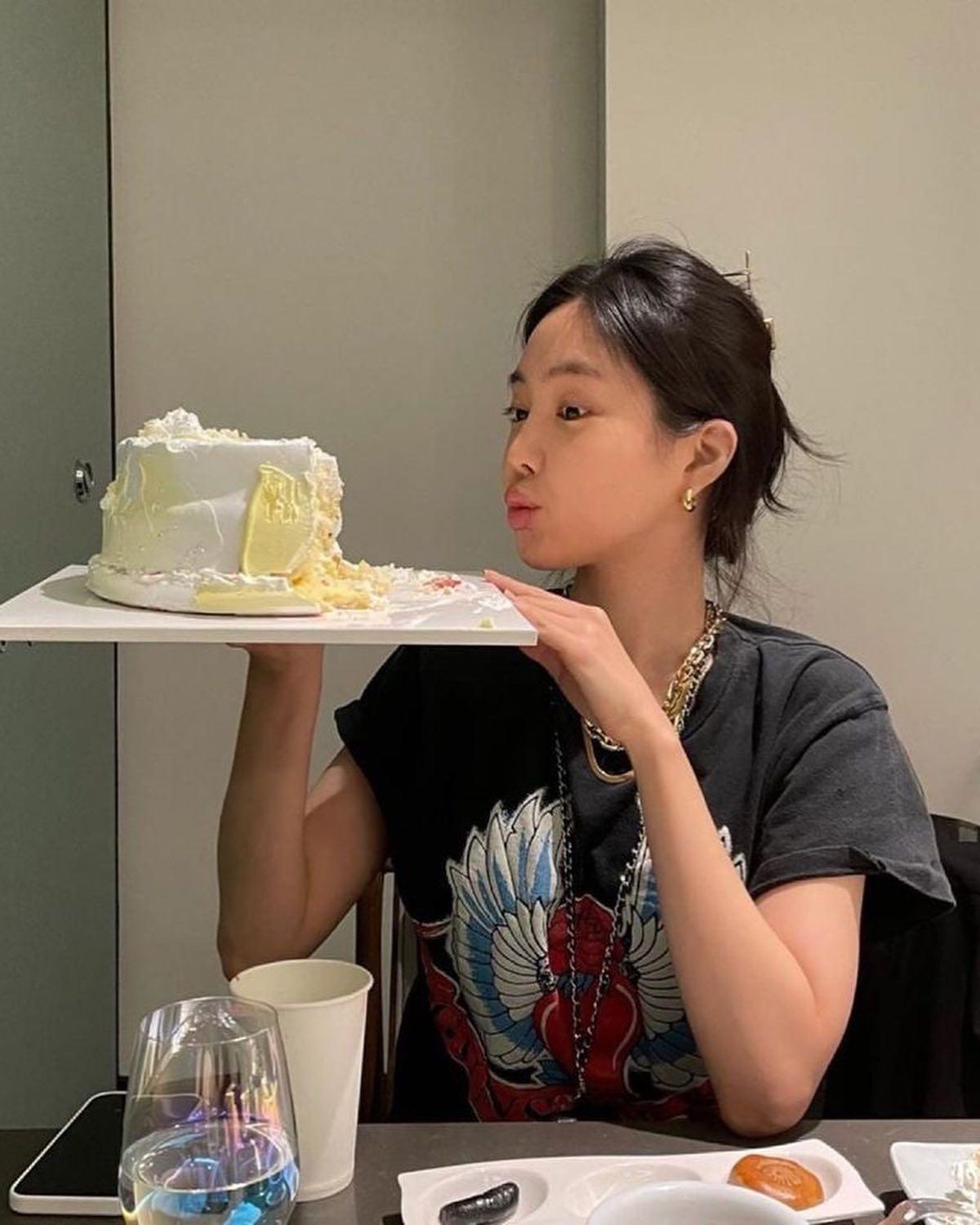 손나은 코디센스 참고하기💙✔️ 이미지7