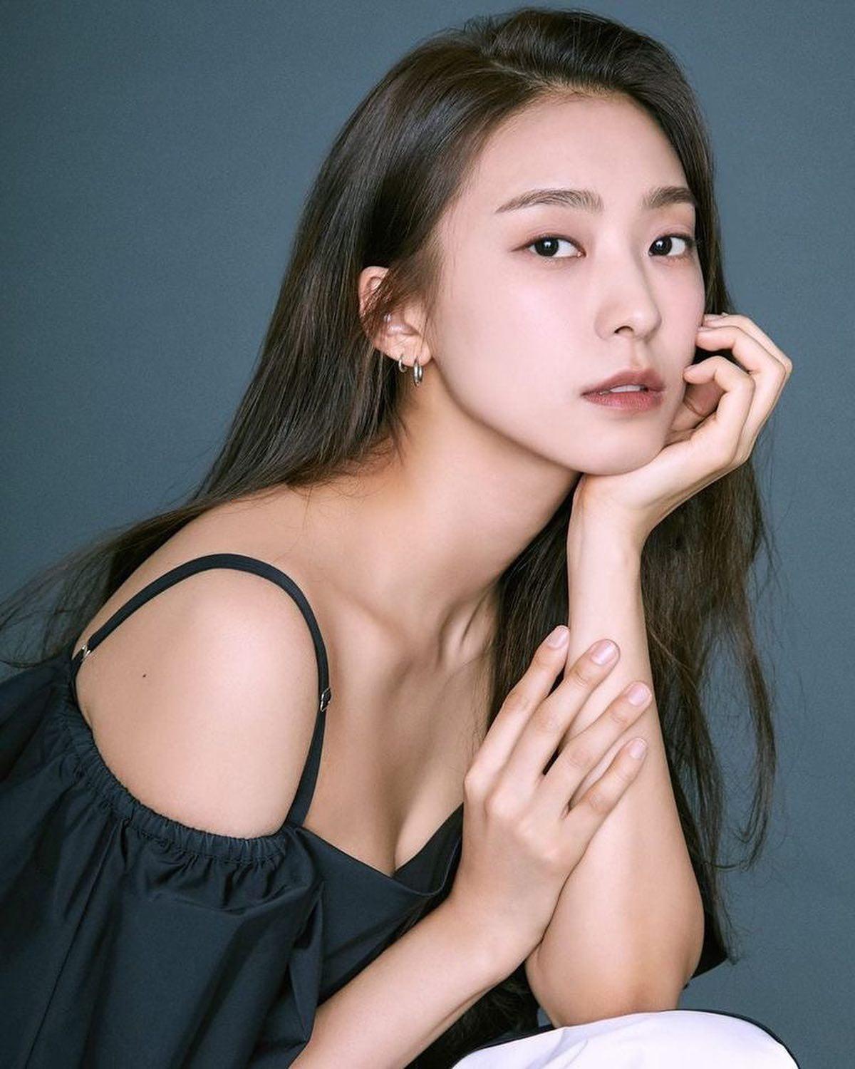 시선강탈 보라의 분위기💜 이미지9