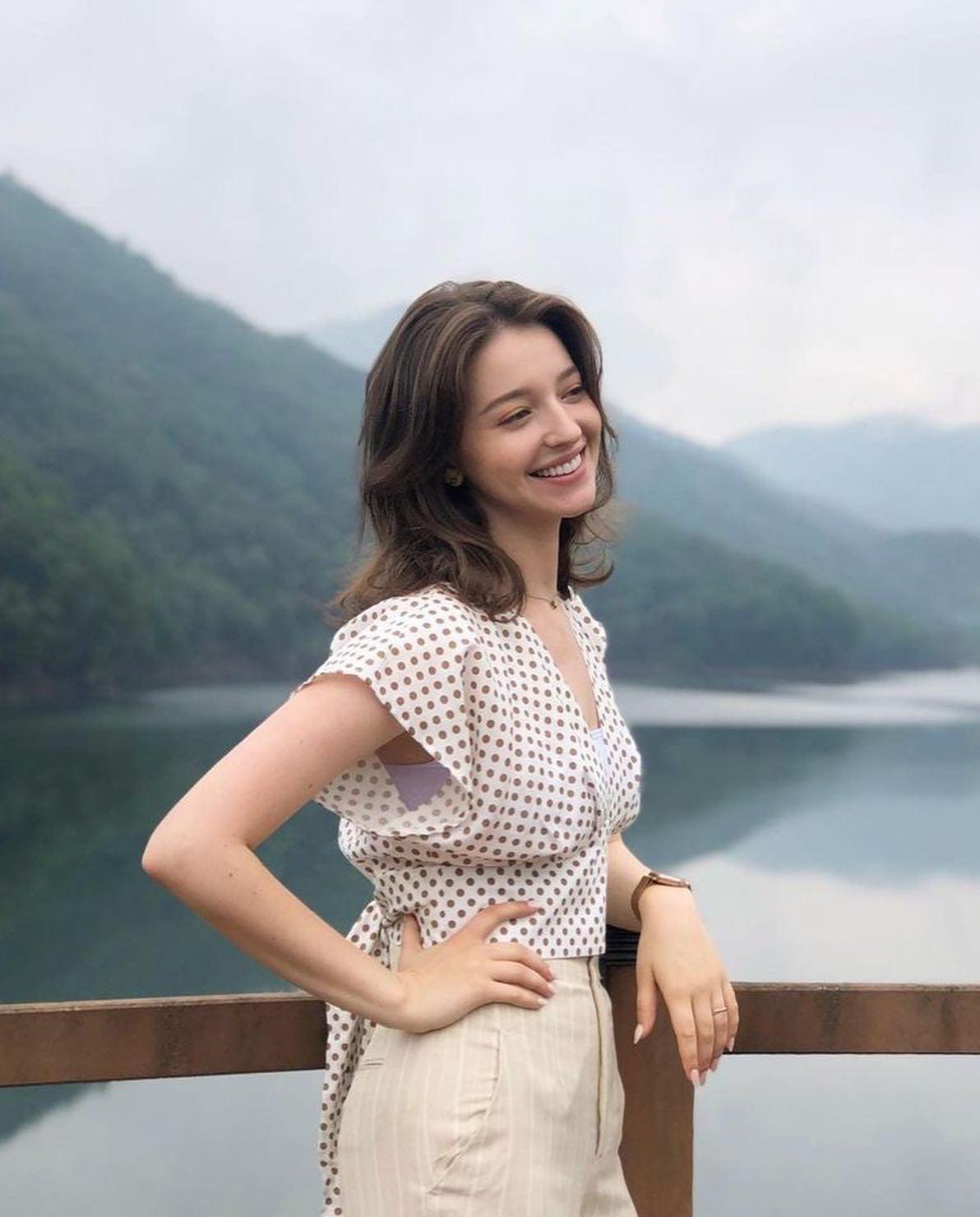 다닐로바의 존예로운 스타일링❤️ 이미지7