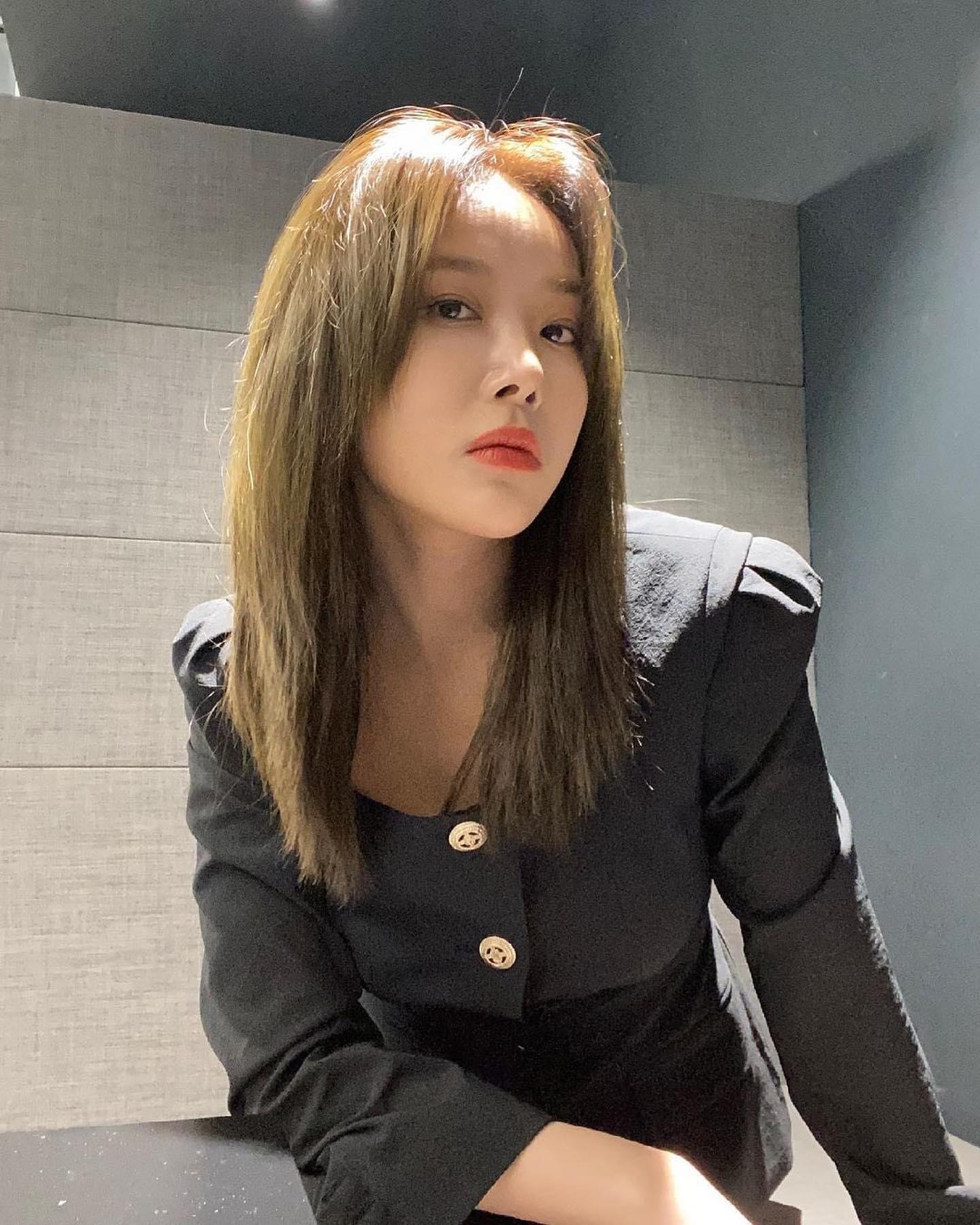 유빈의 스타일리시 데일리💜✨ 이미지8