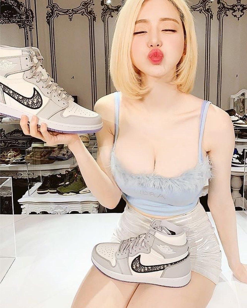 디제이 소다의 상콤 조던핏🍋 이미지5