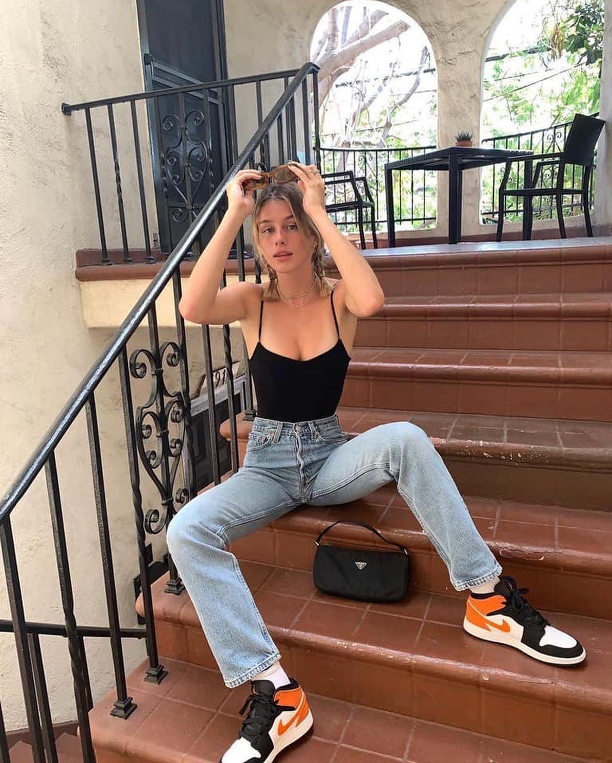 선글라스는 머리에 얹는 맛😎🖤 이미지4