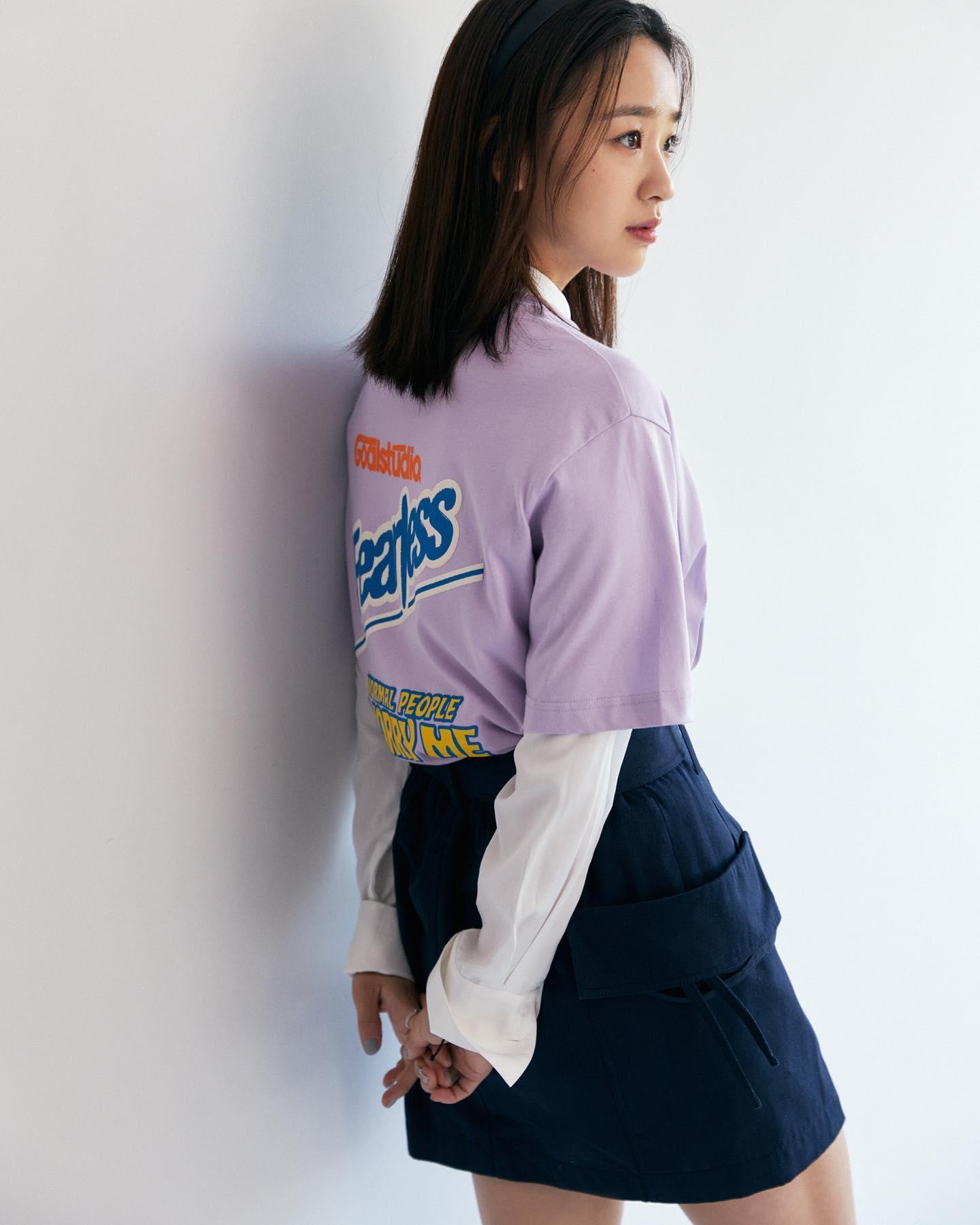 손연재 x 골스튜디오 21SS🧡⚽️
반팔티로 예쁨 다한 언니💜🤍 #광고 #골스튜디오 이미지4