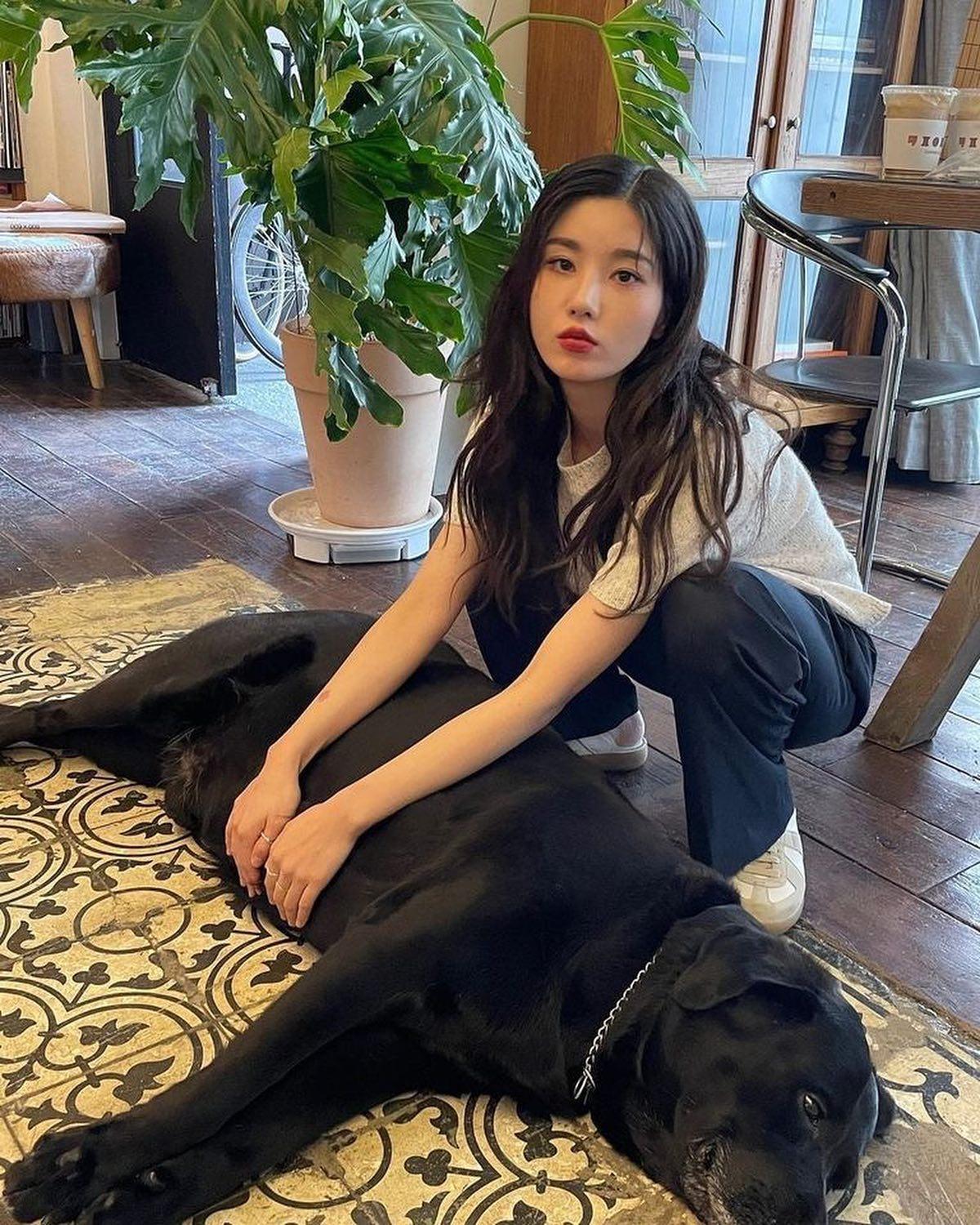 아이즈원 권은비의 세련미💎💖 이미지3