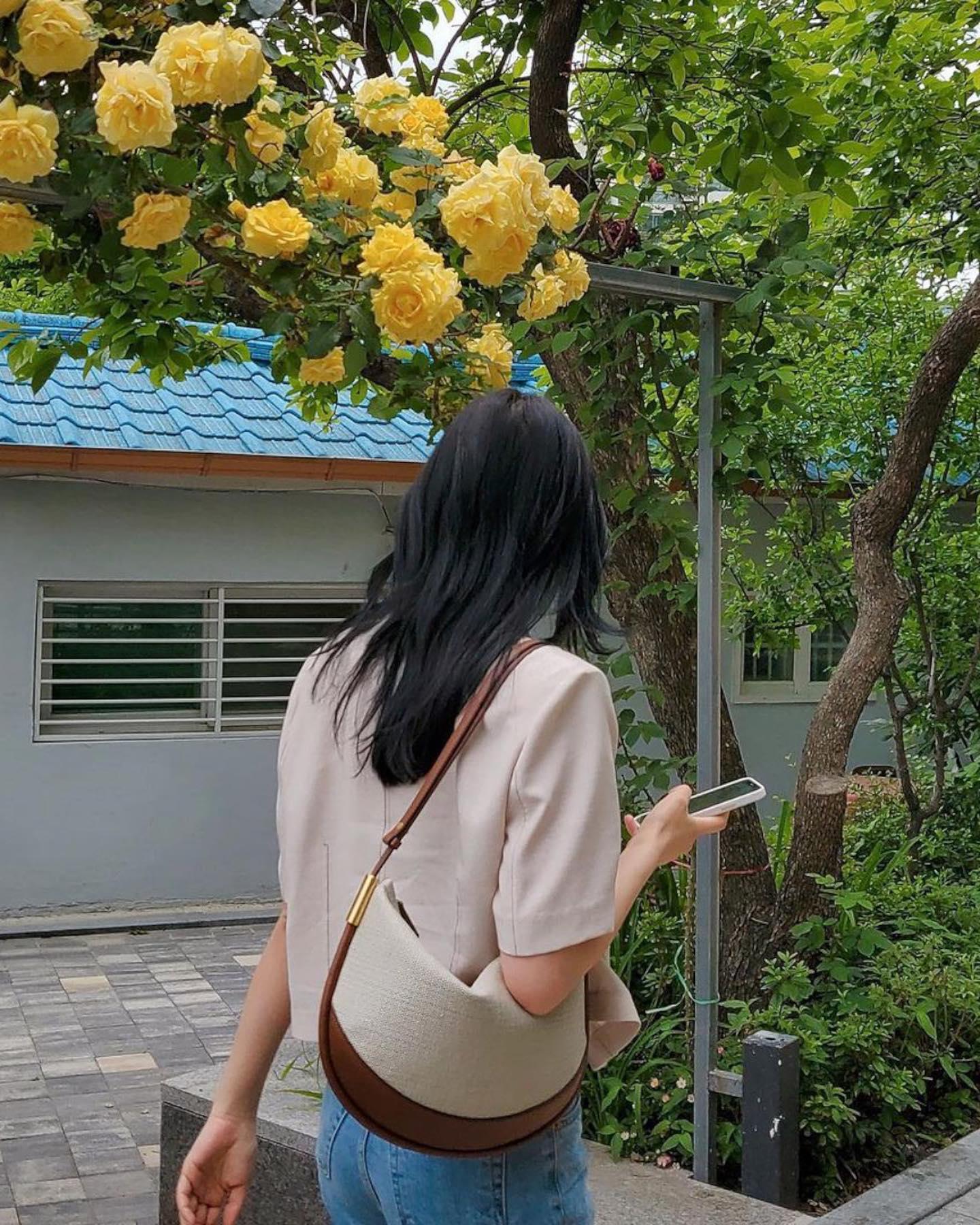 여름무드 숄더백🤎🤍@미리준비 이미지6