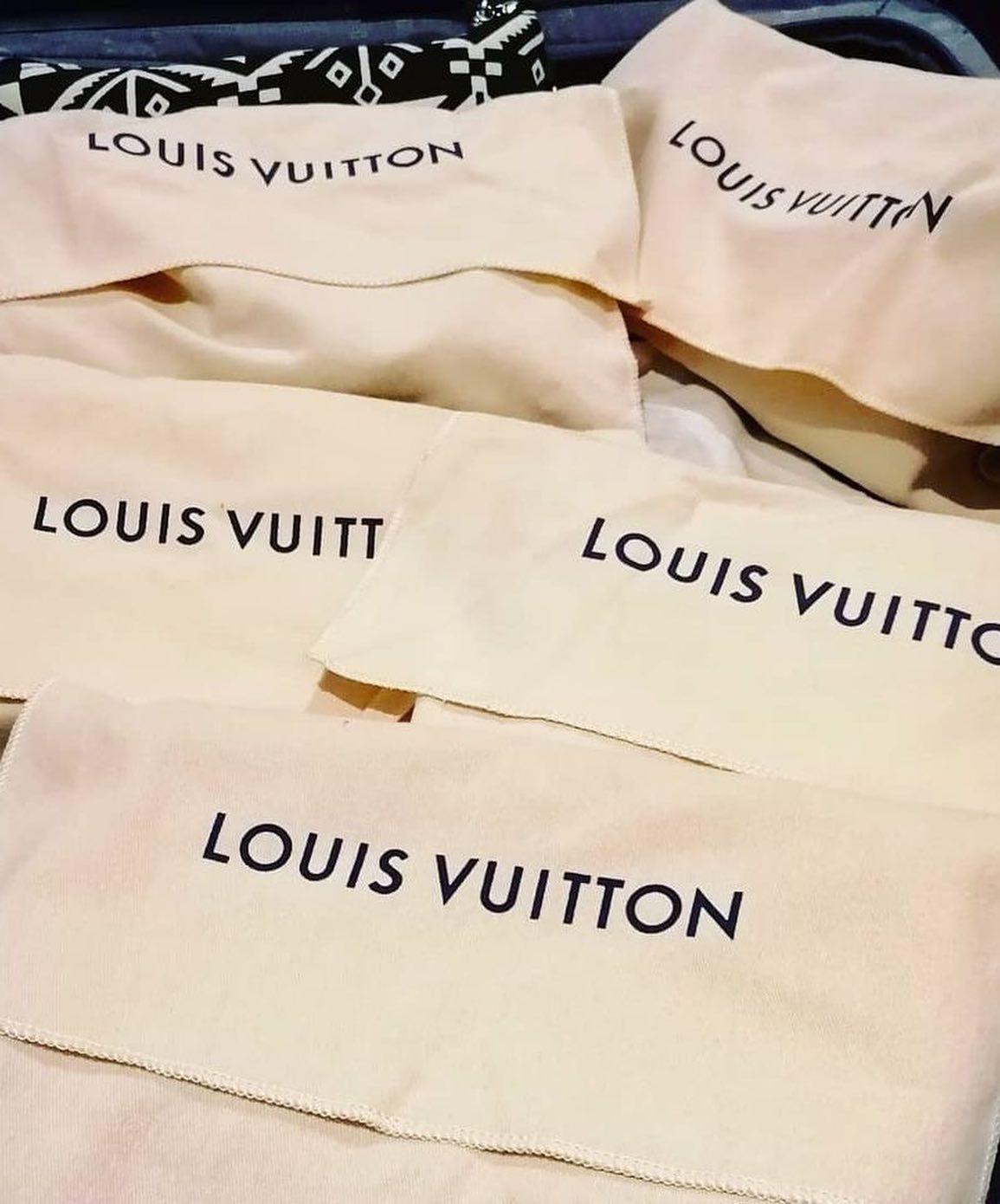 은근히 중독되는 더스트백🤎 이미지7