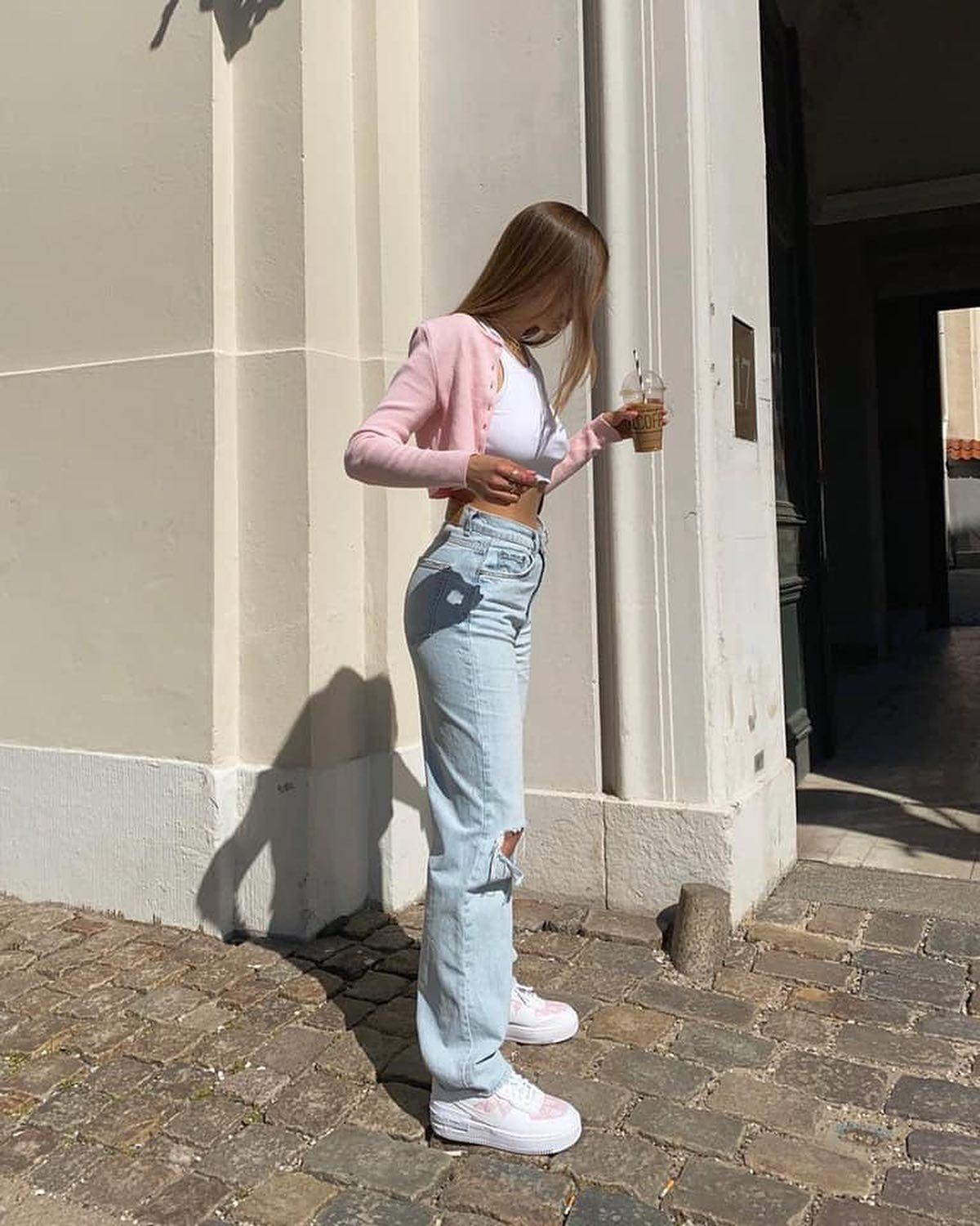 크롭 가디건으로 포인뚜💚🖤 이미지5