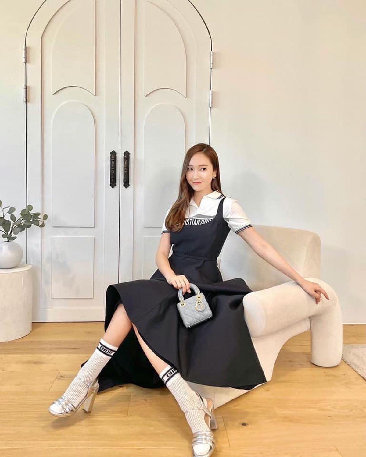 귀여운 디올 마이크로백💗🖤 이미지