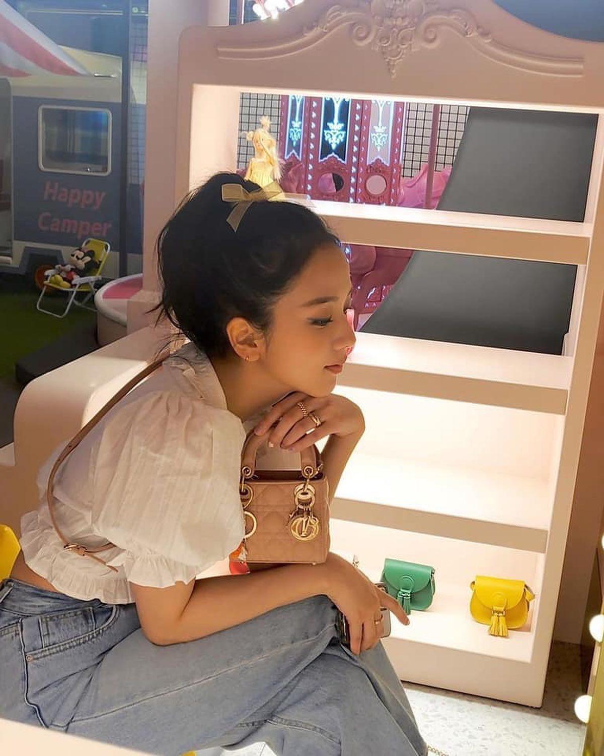 귀여운 디올 마이크로백💗🖤 이미지7