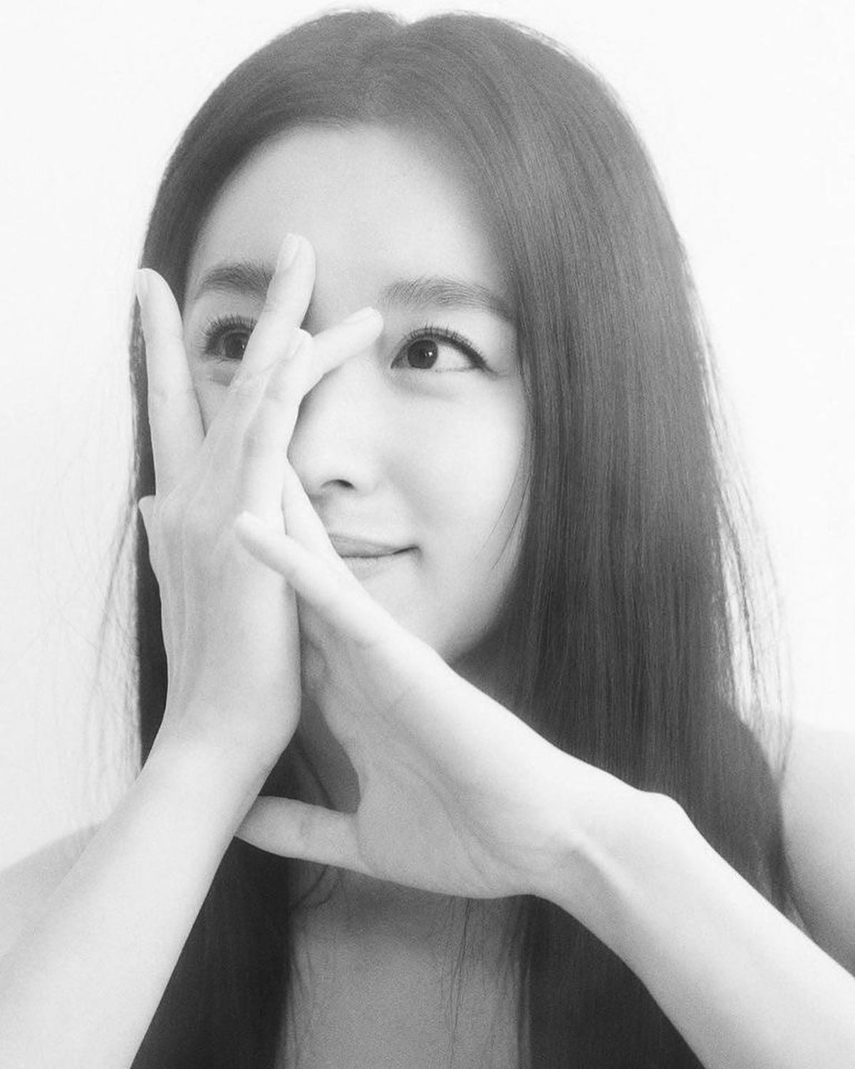 리즈 갱신 거듭하는 효주언니🖤🤍 이미지8