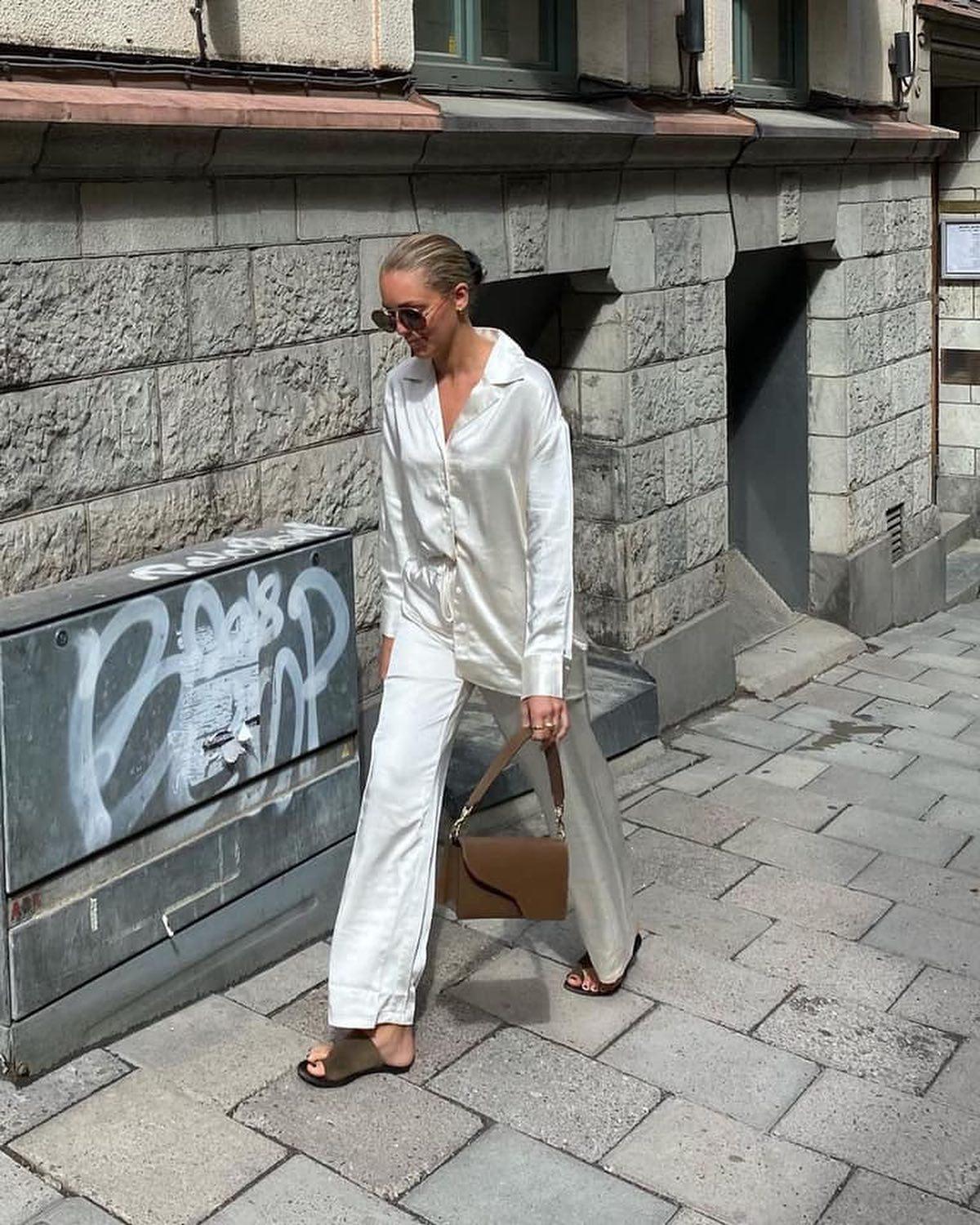 화이트가 잘받는 여름✨🤍 이미지3