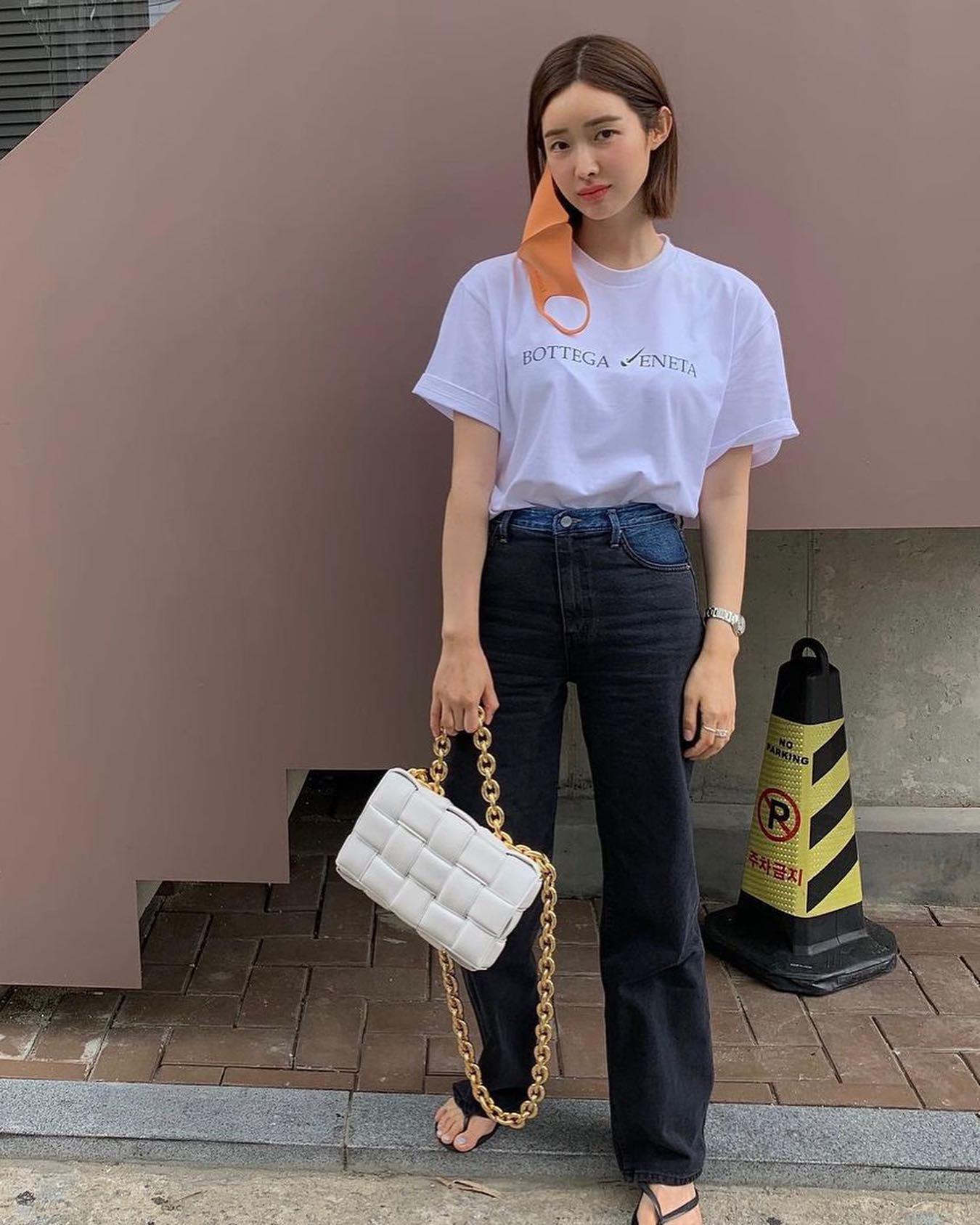 차정원의 반팔룩💜🖤@참고하장 이미지9