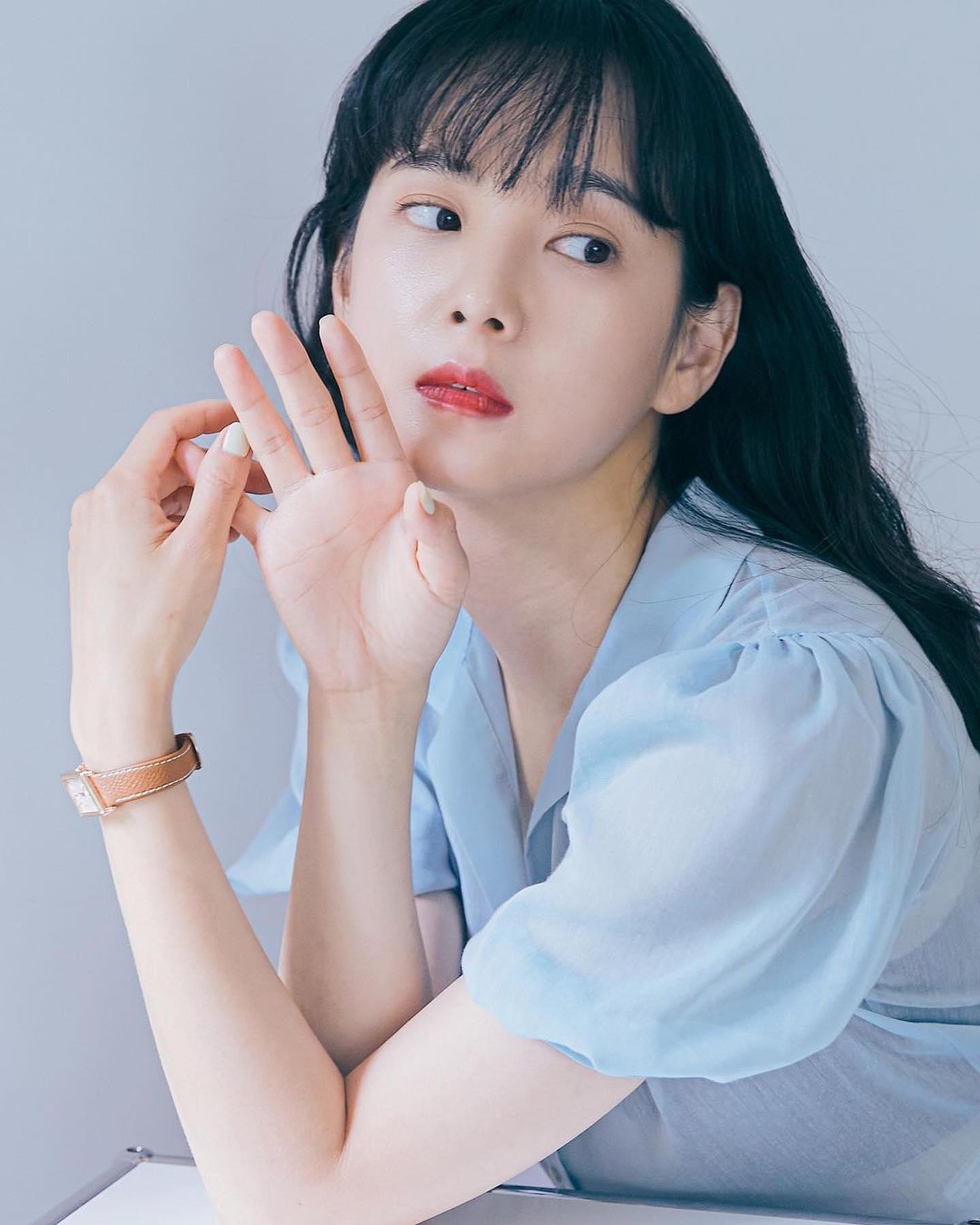 요즘 띄는 고급미🧡🖤마름모 시계 이미지5