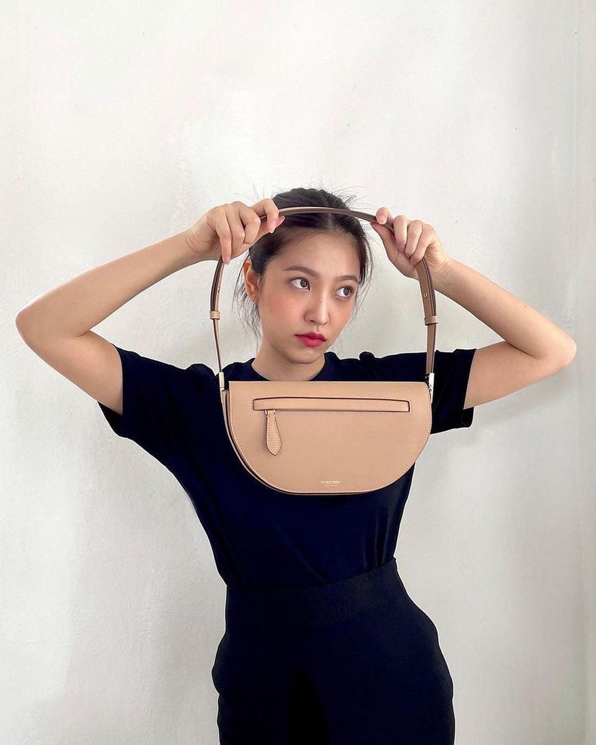 사랑스러움 한도초과 예리❣️ 이미지4