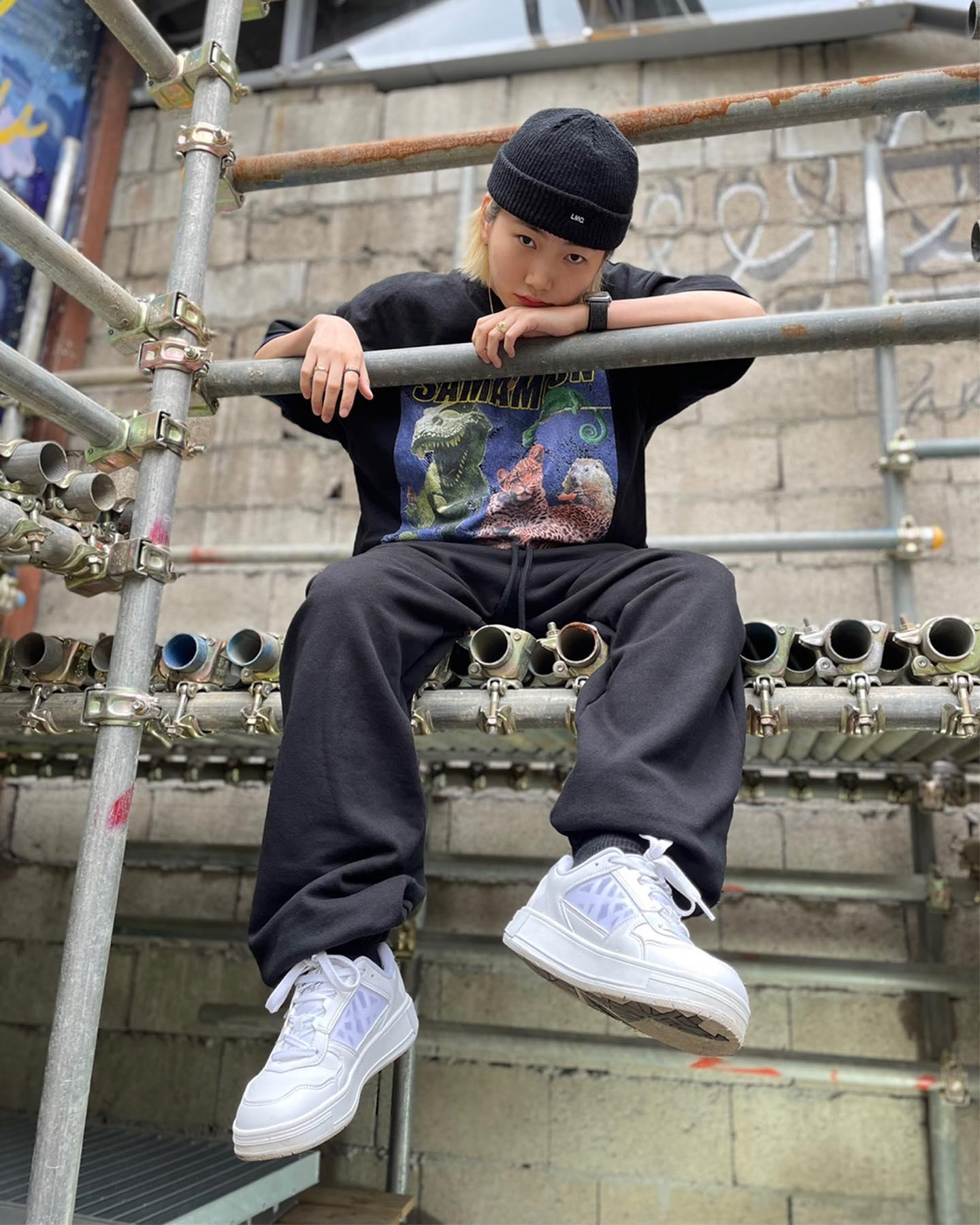 댄스 스니커즈로👟🔥힙한 @무드 이미지10