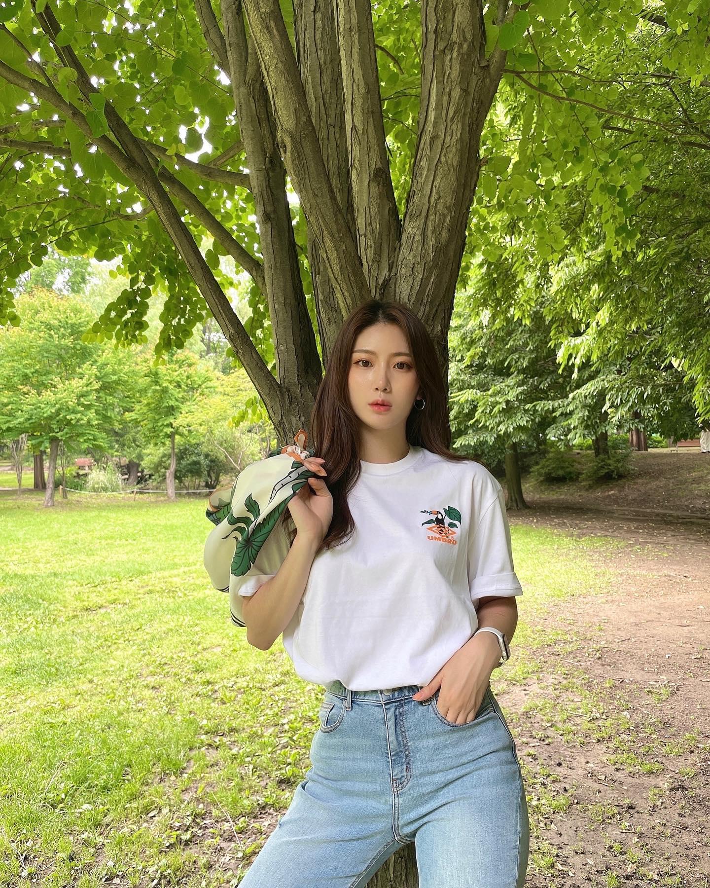 여름맛 오버핏😎🌈그래픽 반팔티 이미지