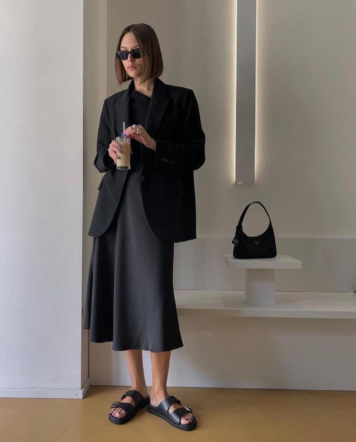 자외선 차단룩🖤🤍롱스커트👗 이미지6