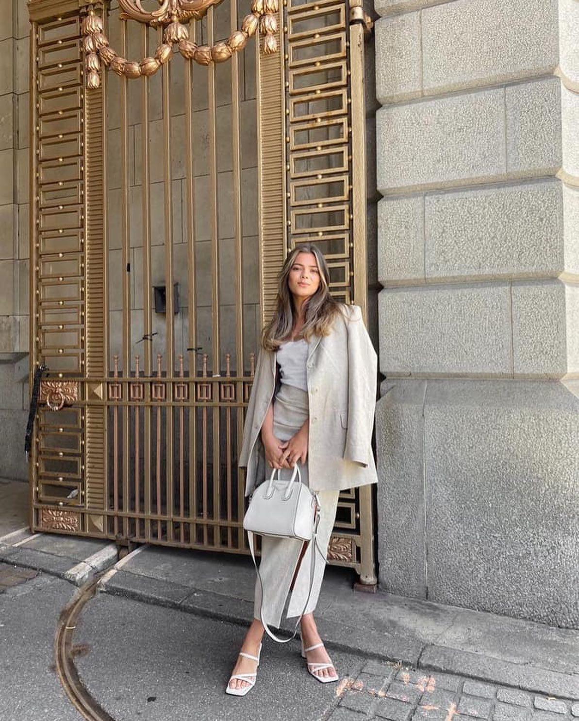 자외선 차단룩🖤🤍롱스커트👗 이미지7