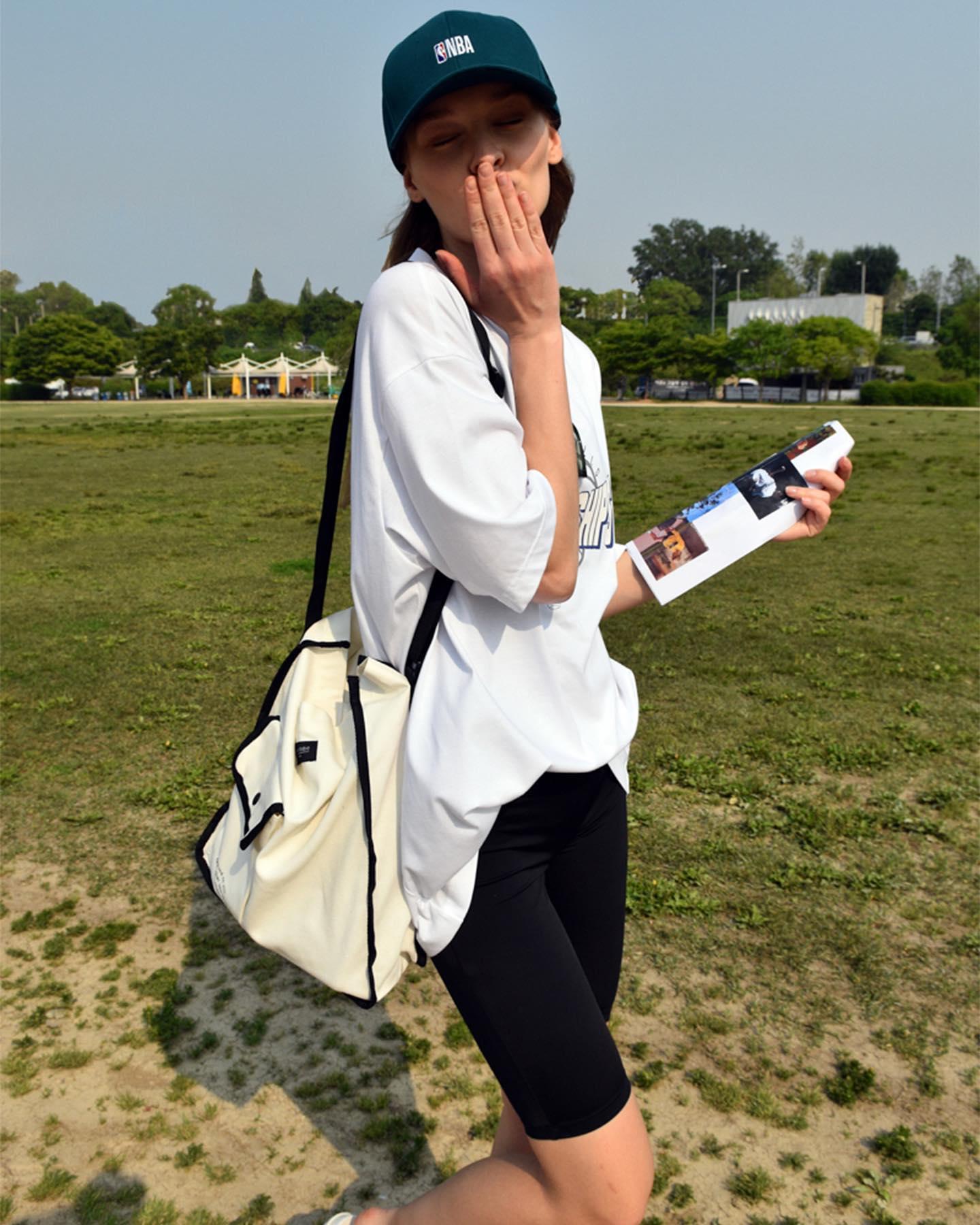 따라하고 싶은 한강 바이브🔥🏀 이미지6