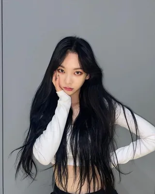 에스파 카리나의 심쿵 비주얼😻🖤 이미지