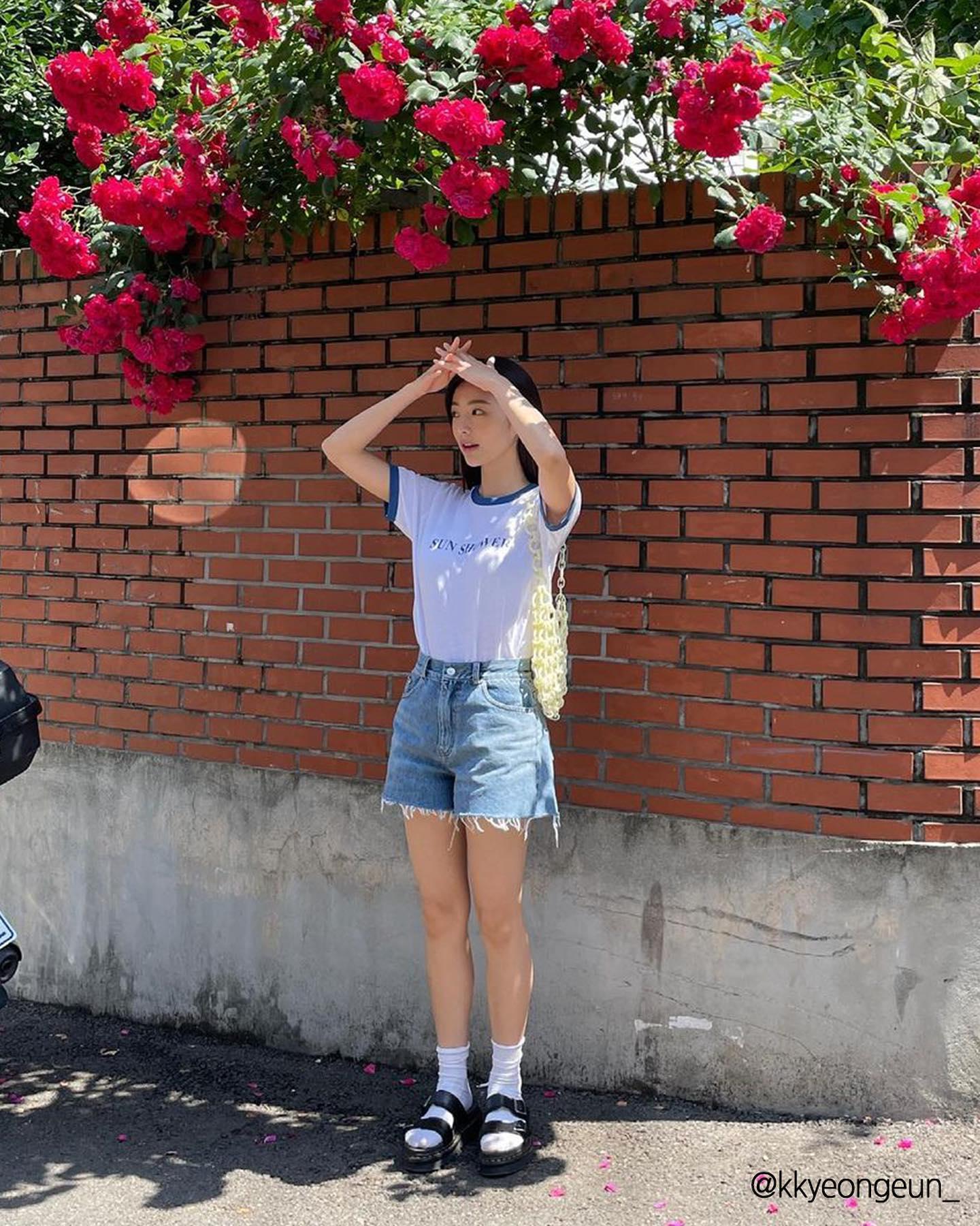 샌들도 스트릿 무드😎🔥@추가해
닥터마틴 샌들 여름코디법🖤🧡 #광고 #닥터마틴 이미지3