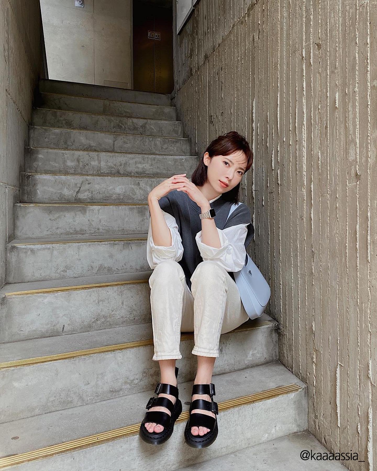 샌들도 스트릿 무드😎🔥@추가해
닥터마틴 샌들 여름코디법🖤🧡 #광고 #닥터마틴 이미지4