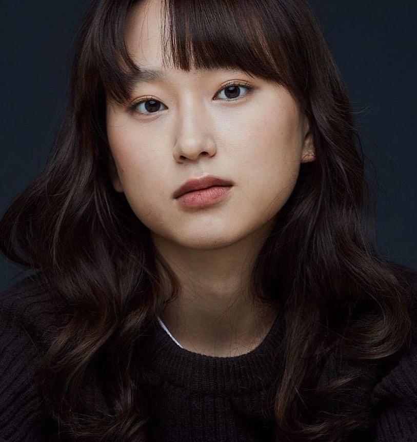 청초한 매력의 배우 류혜영📸 이미지10