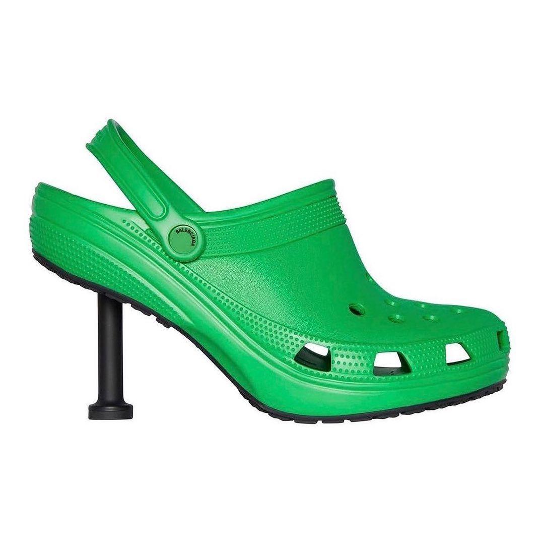 크록스 x 발렌시아가🐸🖤 이미지