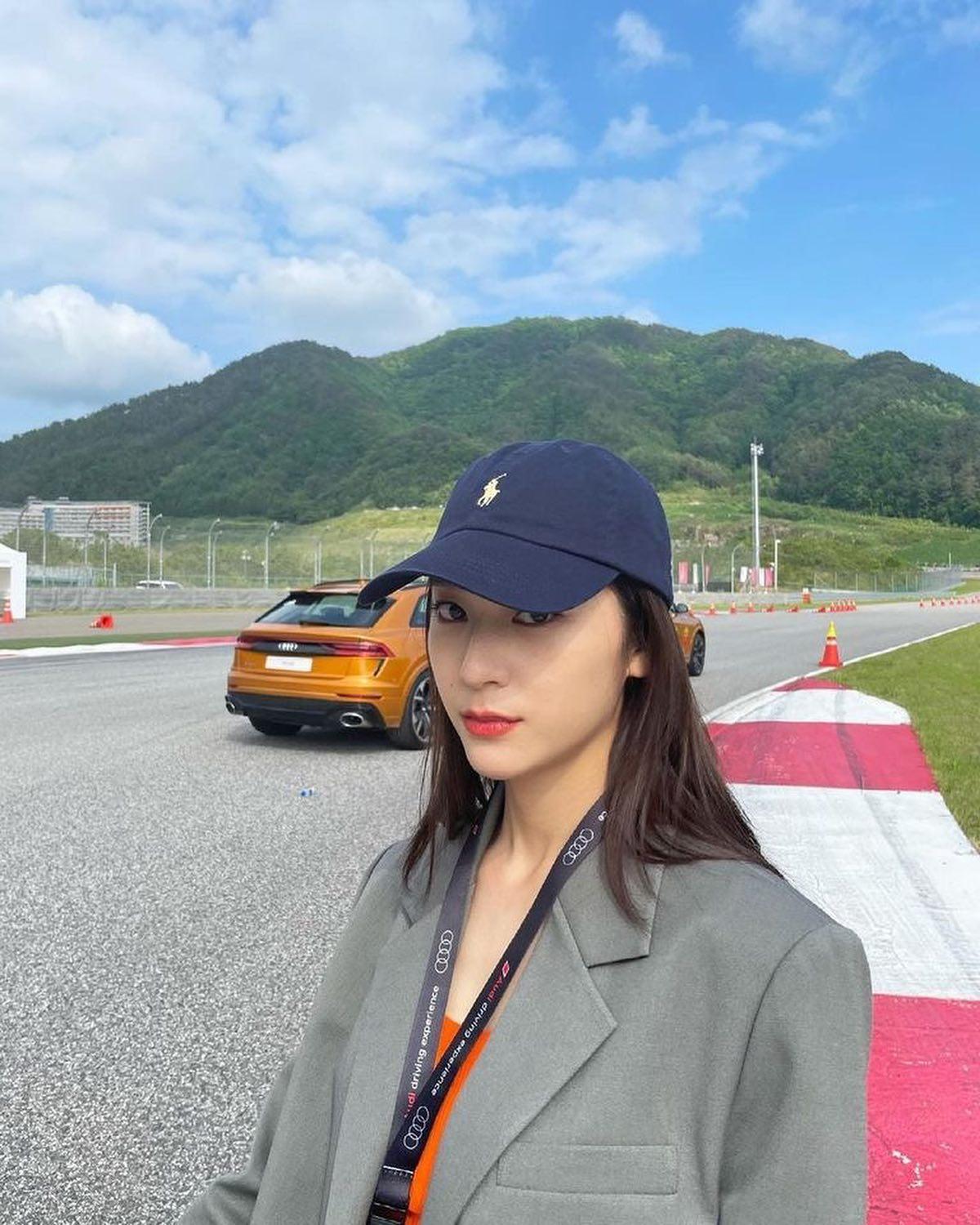 크리스탈의 독보적인 비주얼💙 이미지