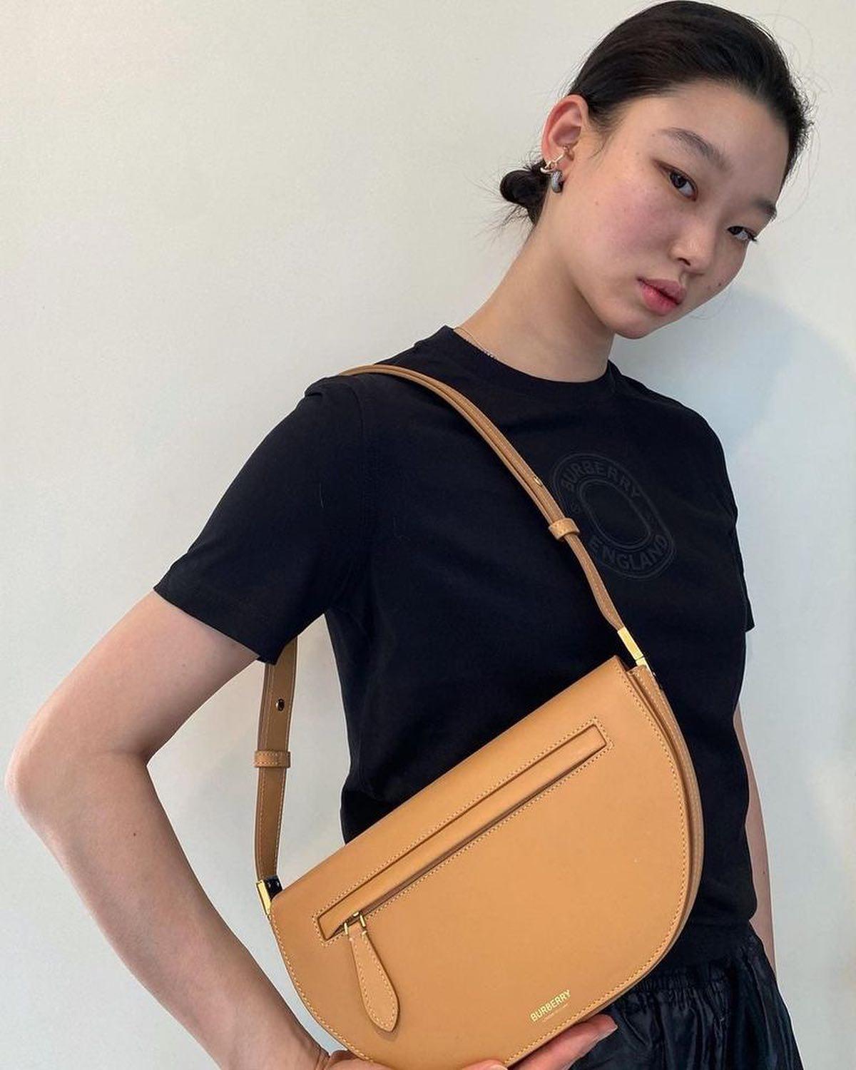 새초롬한 배윤영의 스타일 모음💕 이미지3