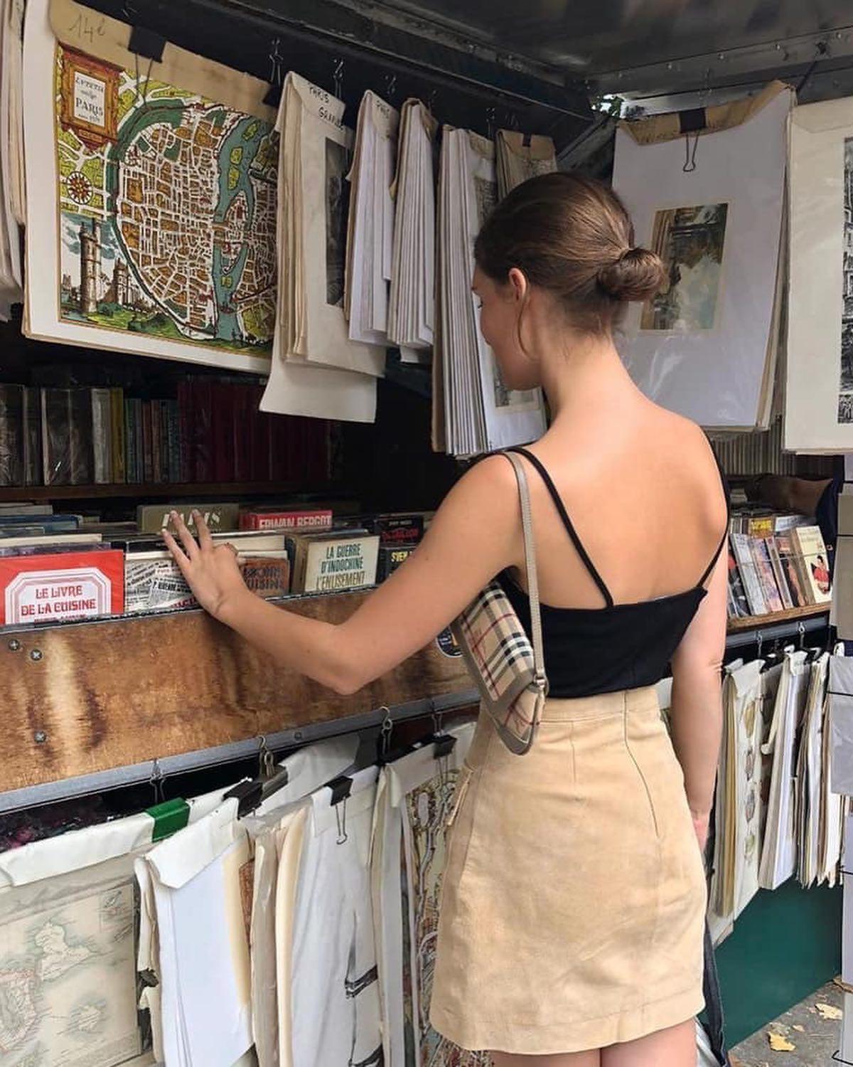 미니스커트 화사하게 입기🌷 이미지4