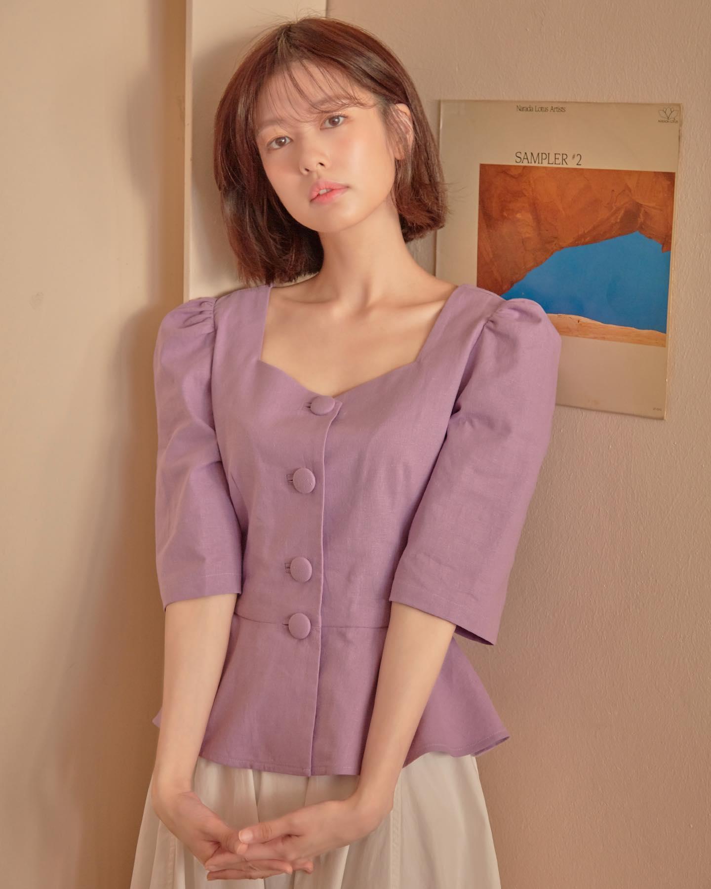 러블리 무드❤️💜페플럼 블라우스 이미지3