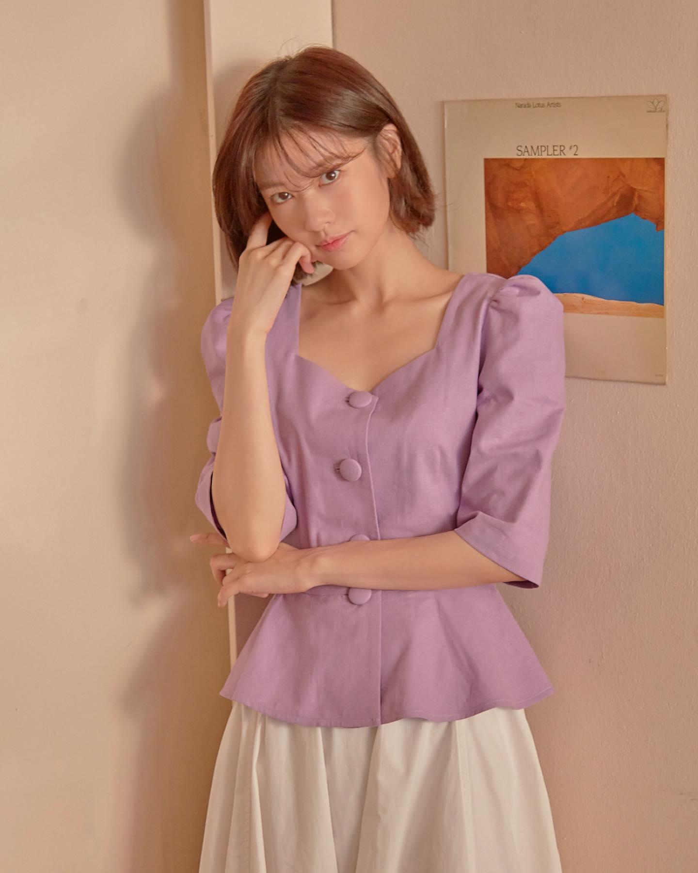 러블리 무드❤️💜페플럼 블라우스 이미지4