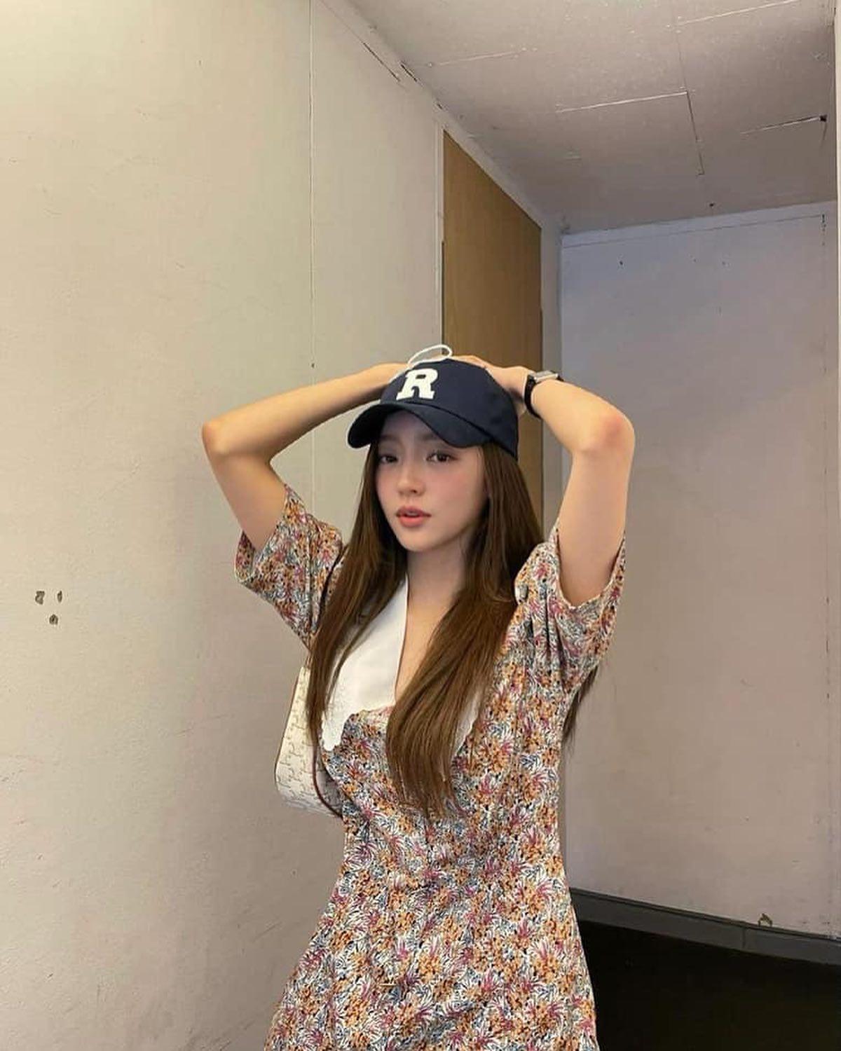 볼캡에 원피스 조합🧢🌷 이미지