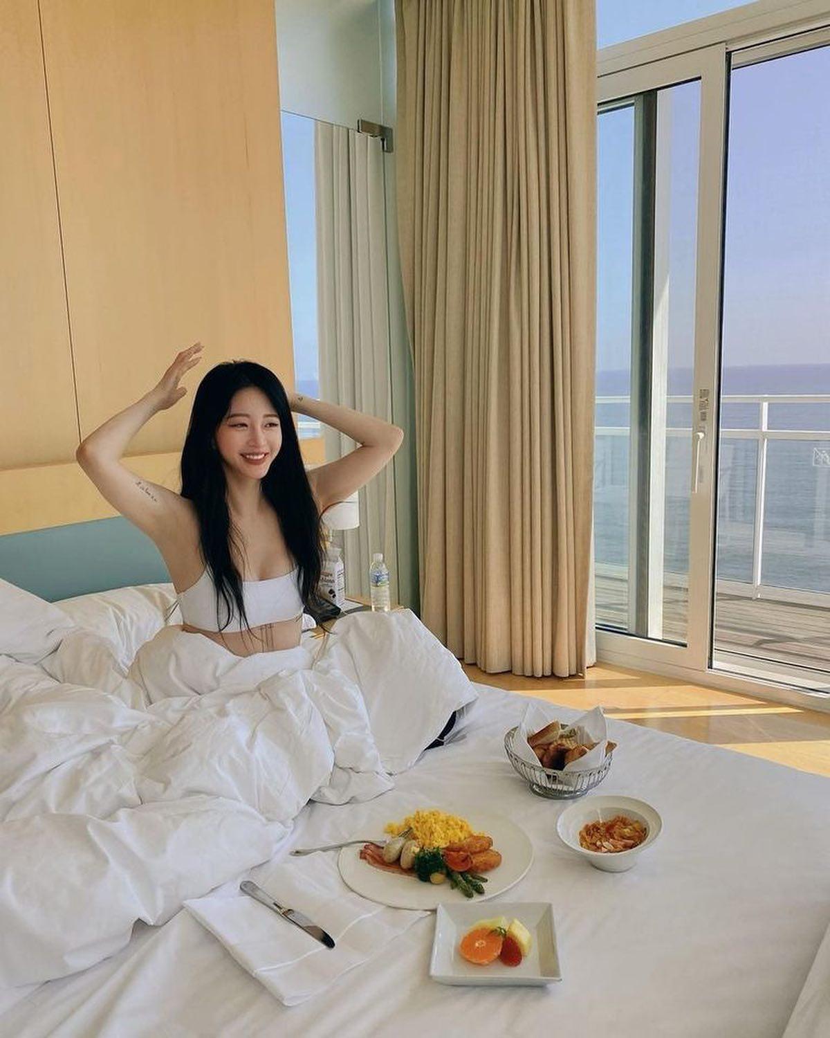 예슬언니의 완성형 세련미💖 이미지4