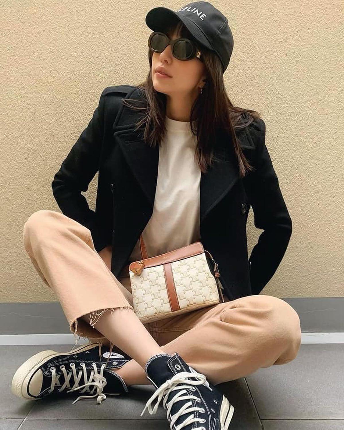 @셀린 트라이엄프 화이트 버젼🤍 이미지3