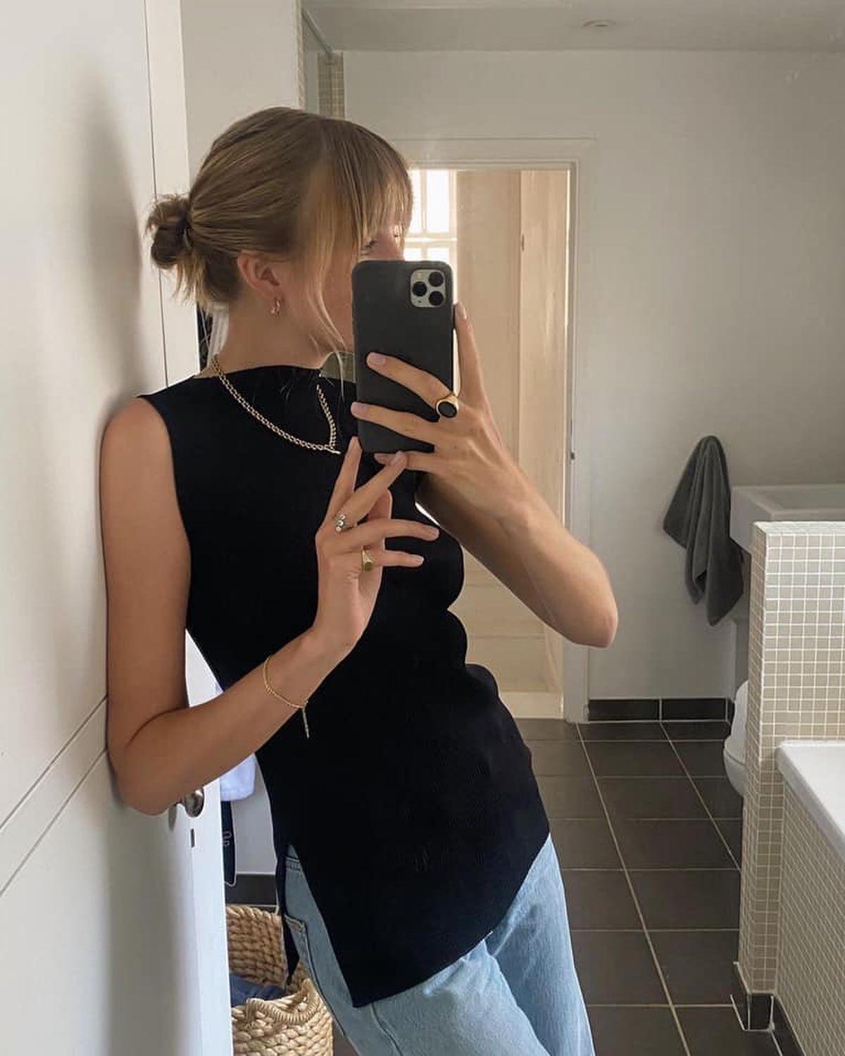 블랙탑에 데님입기🖤👖 이미지7