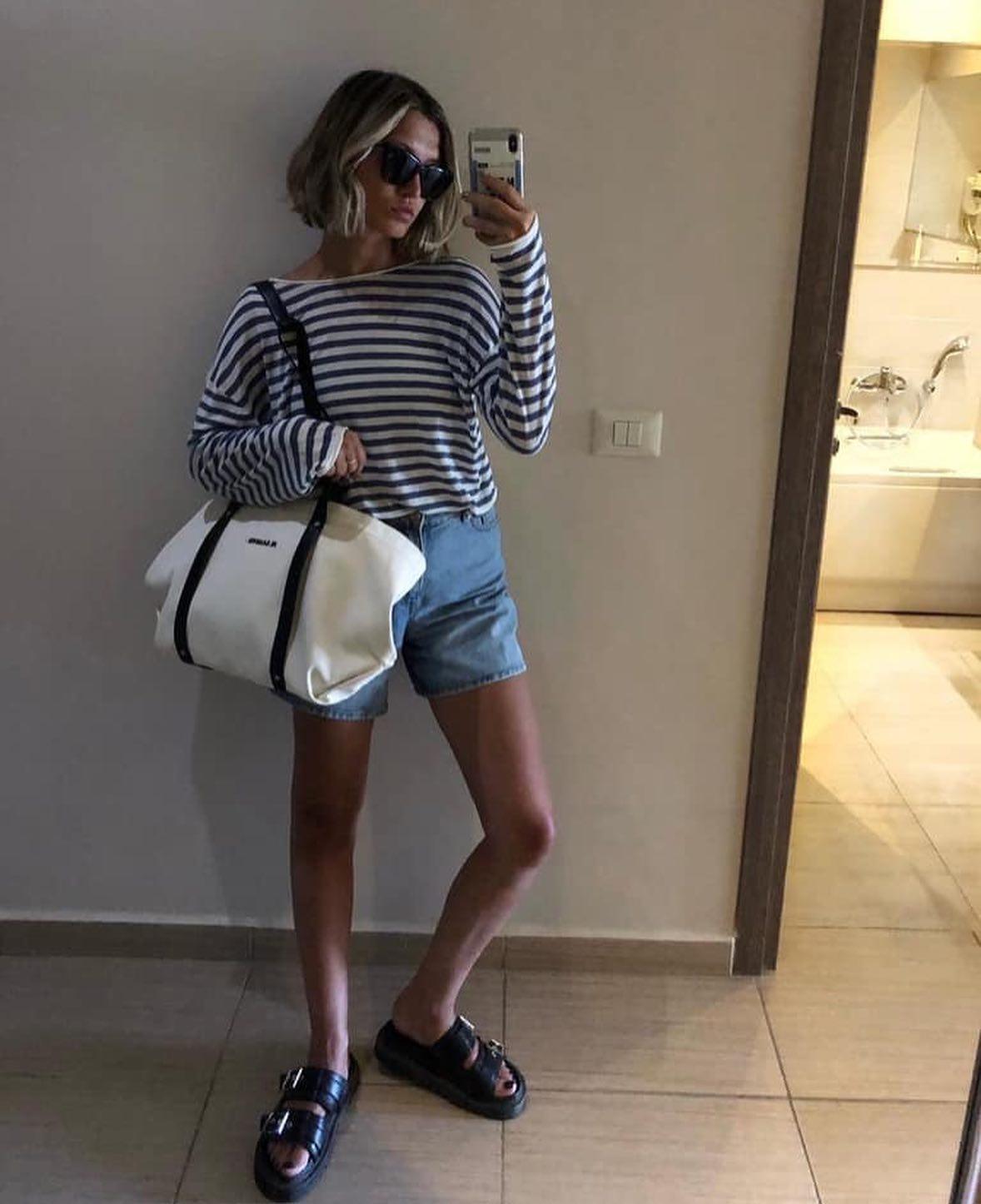 짧청 심플하게 코디하기😆💙🤍 이미지3