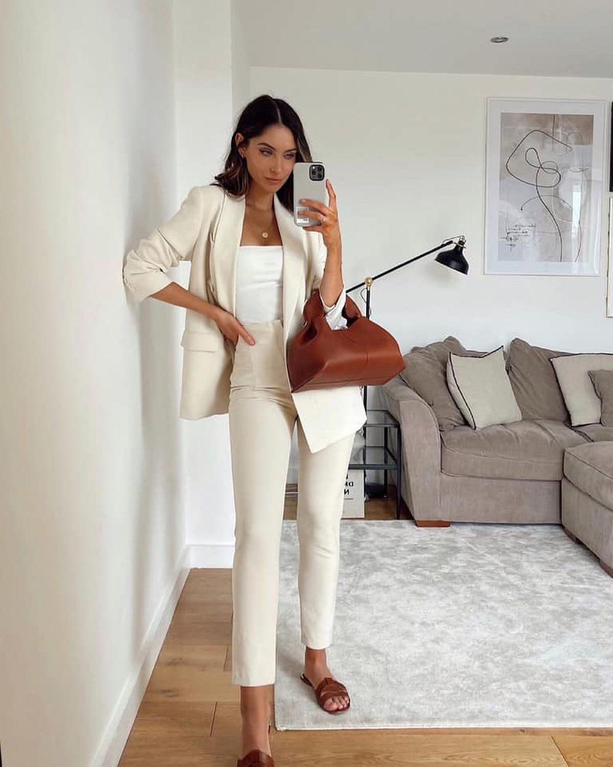 한번쯤은 니트탑 도전🐥🖤 이미지6