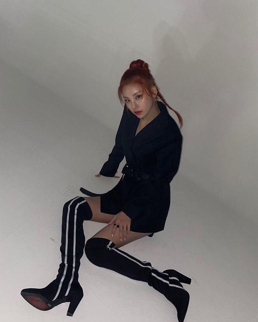 상큼한 예지의 볼매스런 데일리🖤 이미지7