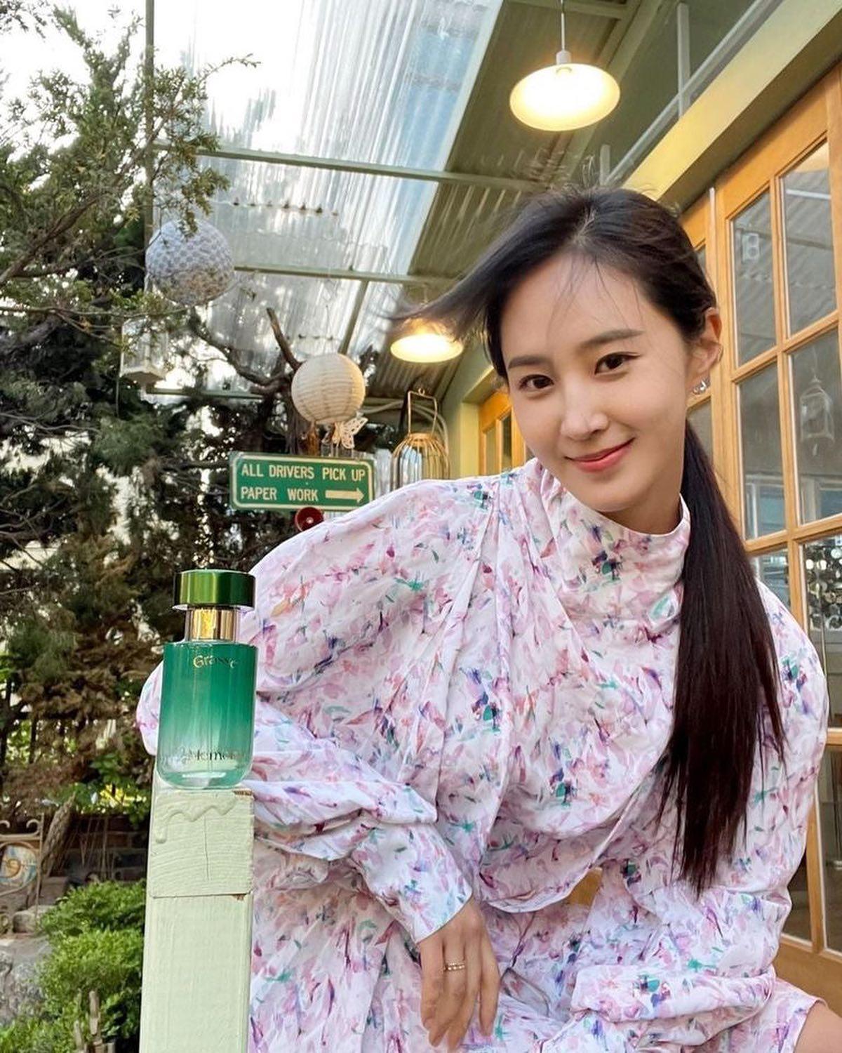 유리의 단아하고 고급진 착장들✨ 이미지9