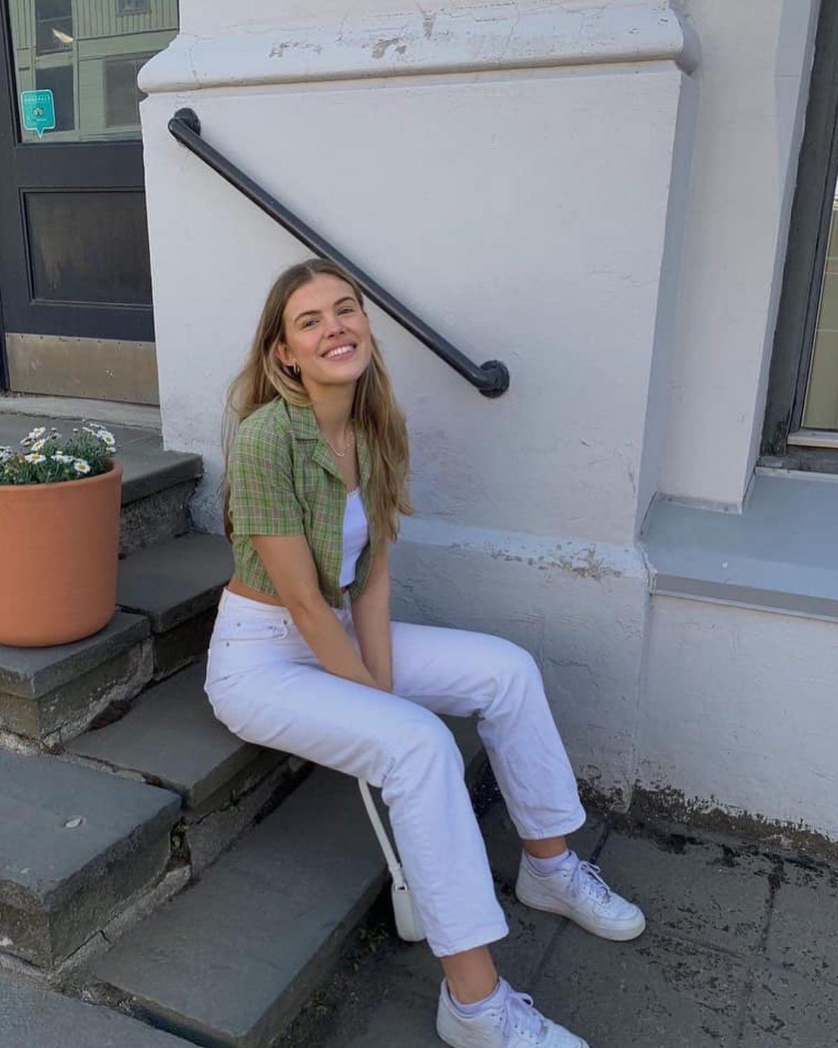 깔끔한 반팔셔츠 @어때🤍 이미지7