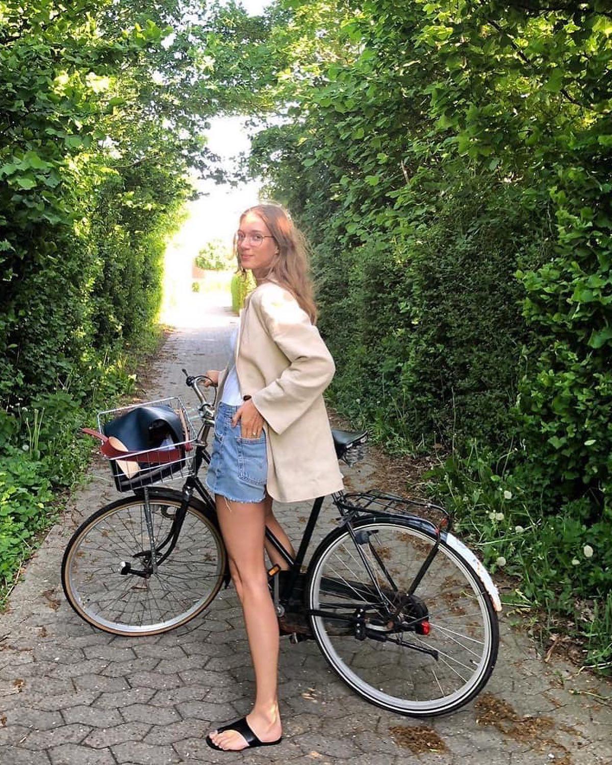 숏팬츠로 쿨한 무드💙 이미지7