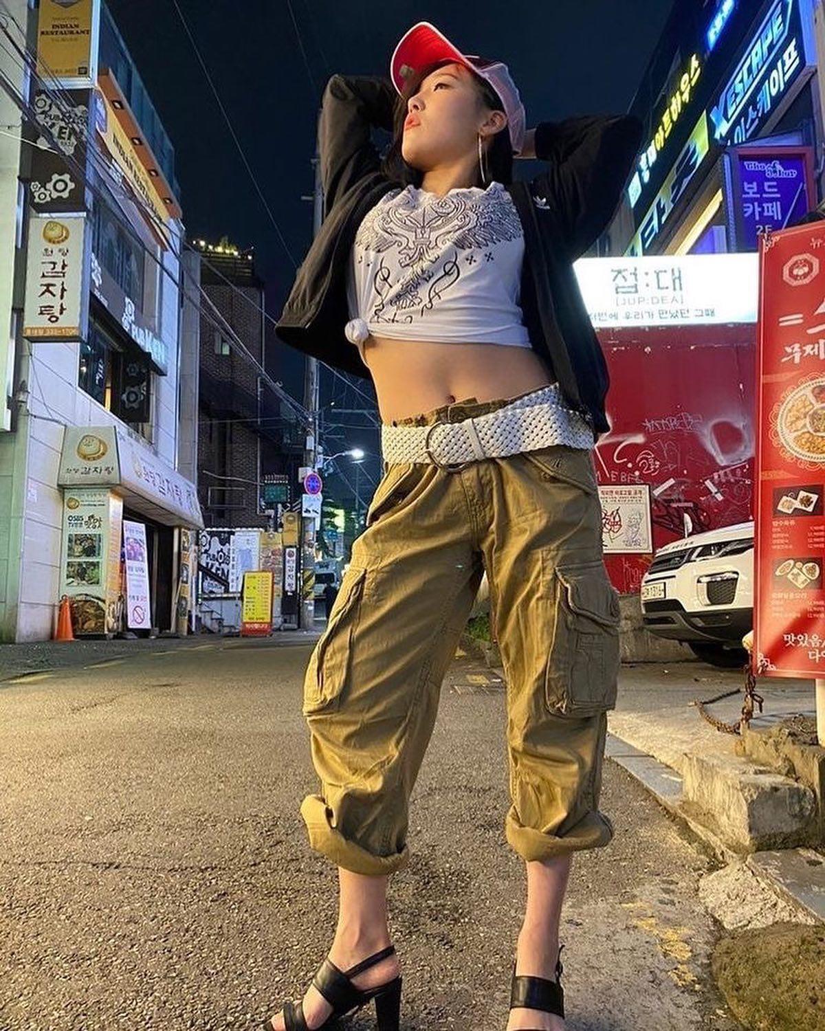 캡숑 뽀대나는 힙스터 은지언니💃🏻 이미지1